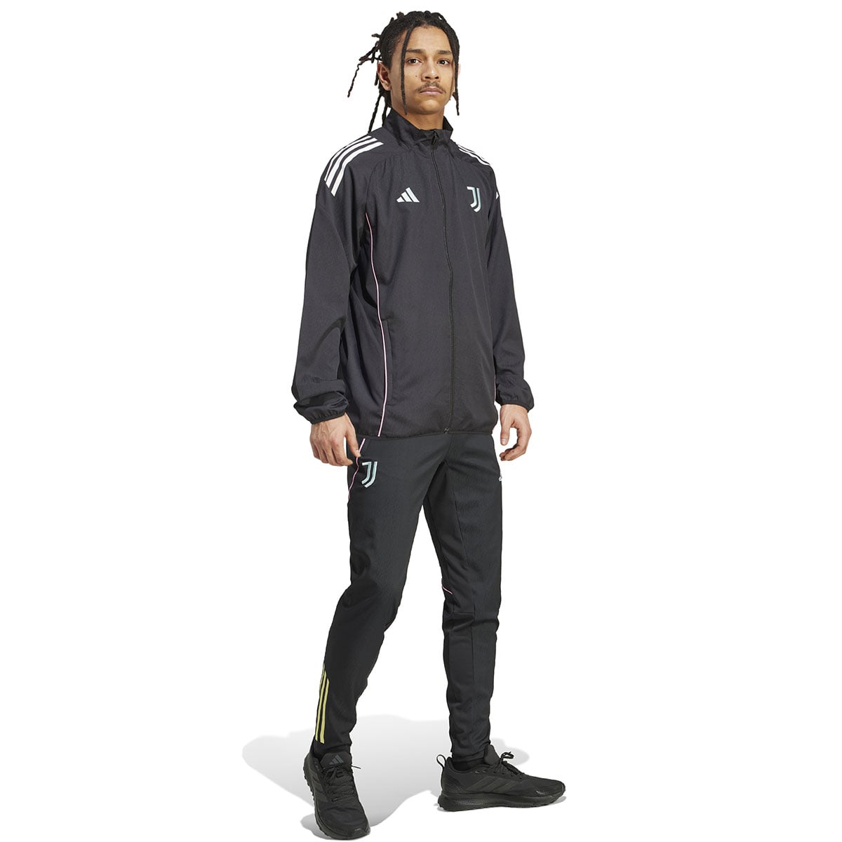Adidas Juventus Presentatie Trainingspak Full-Zip 2025-2026 Zwart Adidas Juventus Presentatie Trainingspak Full-Zip 2025-2026 Zwart