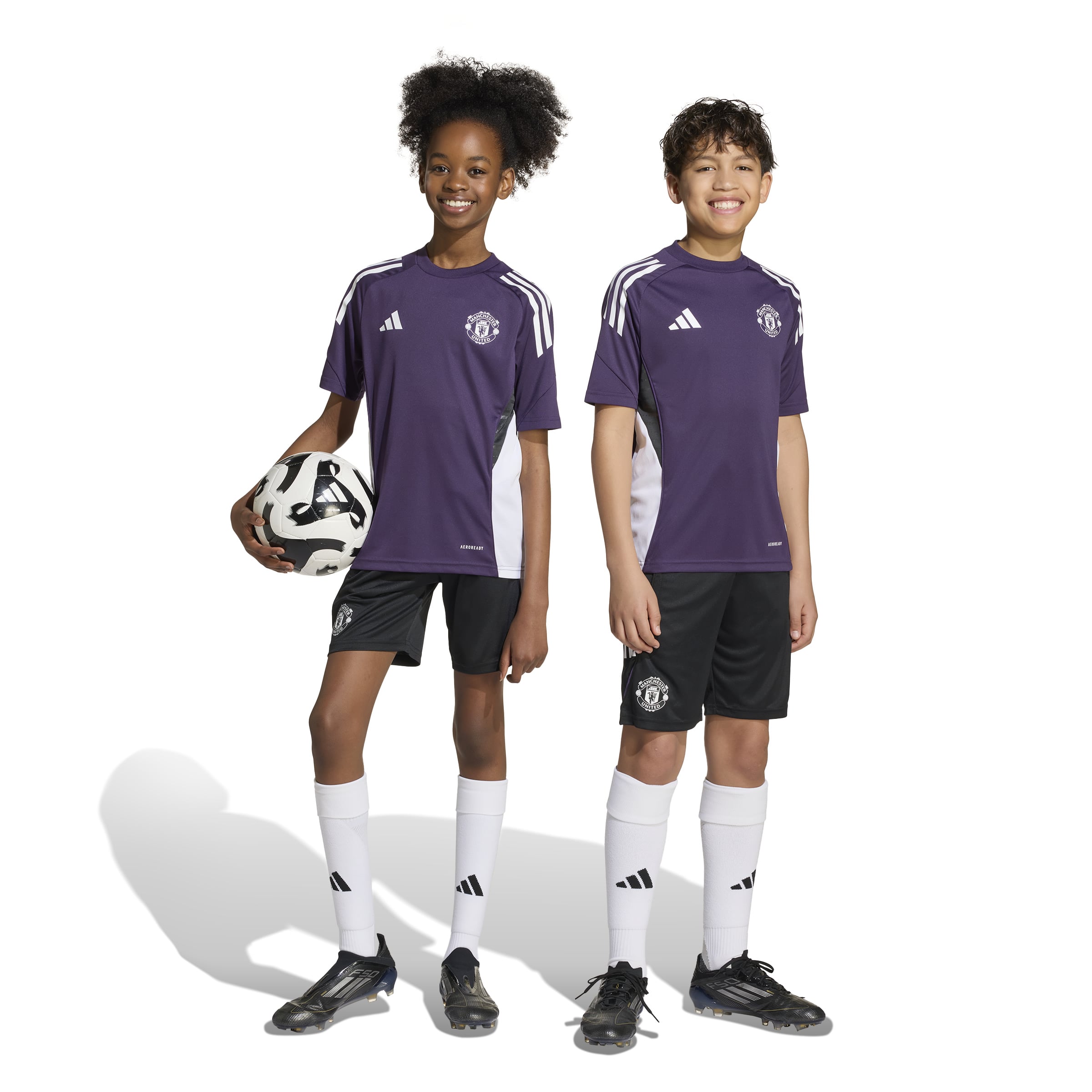 Adidas Manchester United Trainingsset 2025-2026 Kids Paars Zwart Wit Adidas Manchester United Trainingsset 2025-2026 Kids Paars Zwart Wit