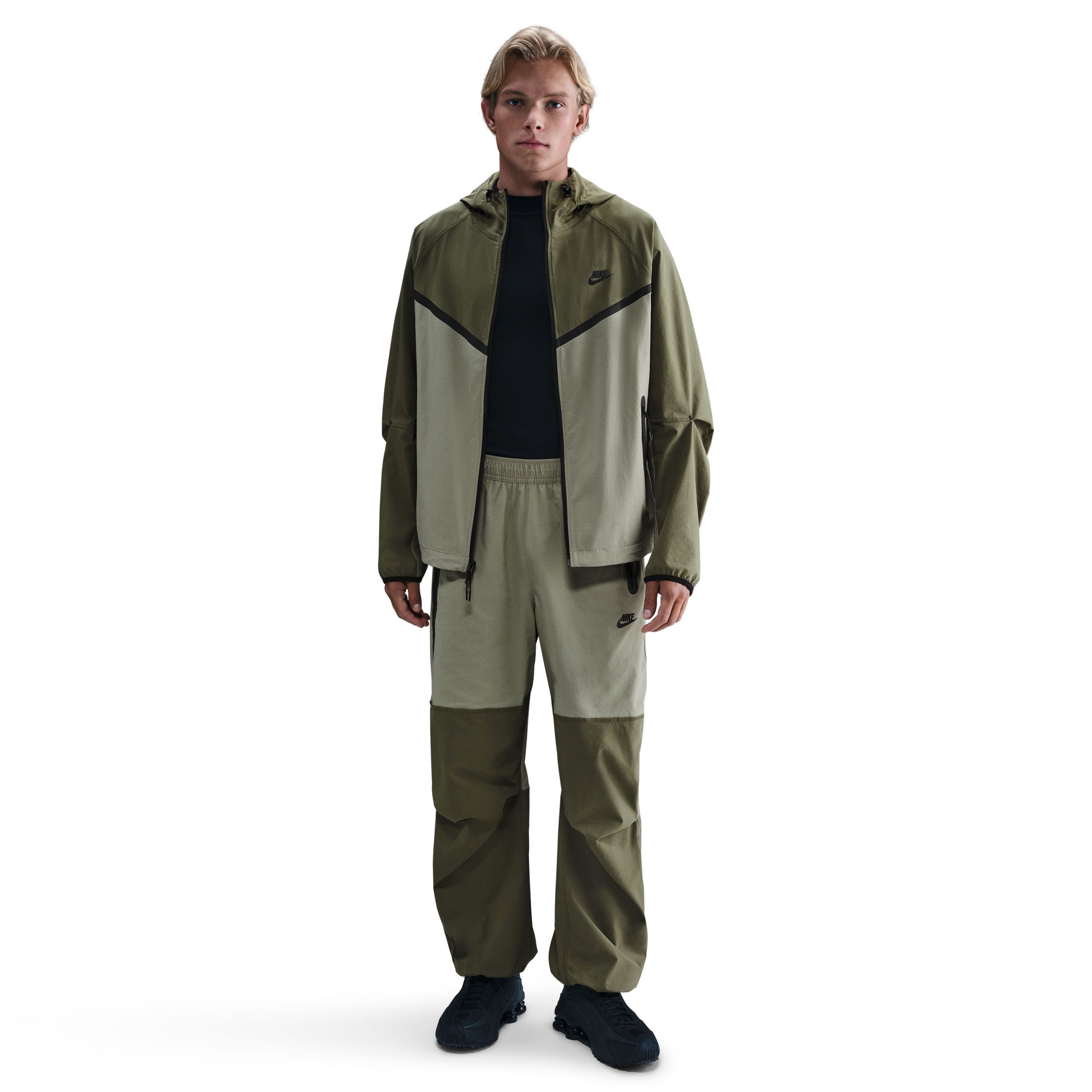 Nike Tech Sportswear Windrunner Jack Groen Olijfgroen Zwart Nike Tech Sportswear Windrunner Jack Groen Olijfgroen Zwart - Afbeelding 2