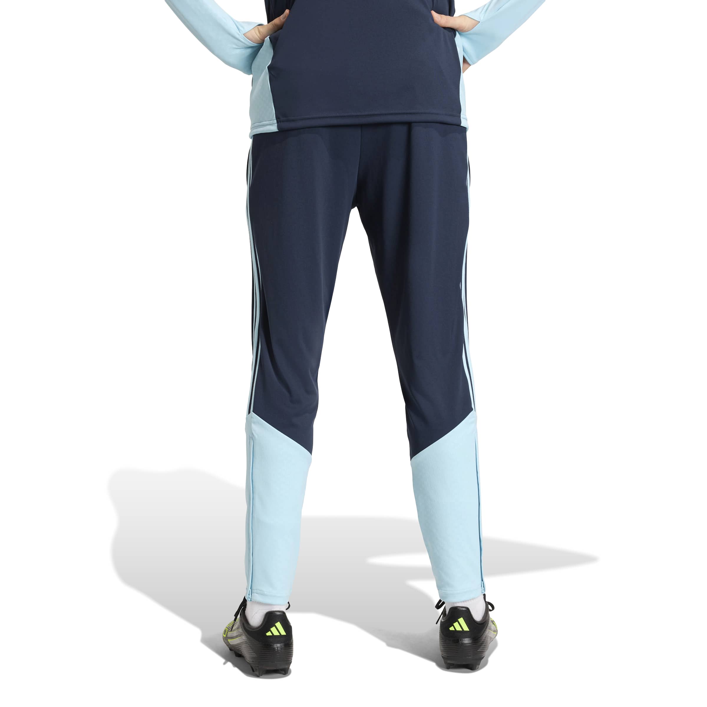 Adidas Argentinië Trainingspak 1/4-Zip 2026-2028 Wit Donkerblauw Lichtblauw Adidas Argentinië Trainingspak 1/4-Zip 2026-2028 Wit Donkerblauw Lichtblauw - Afbeelding 8