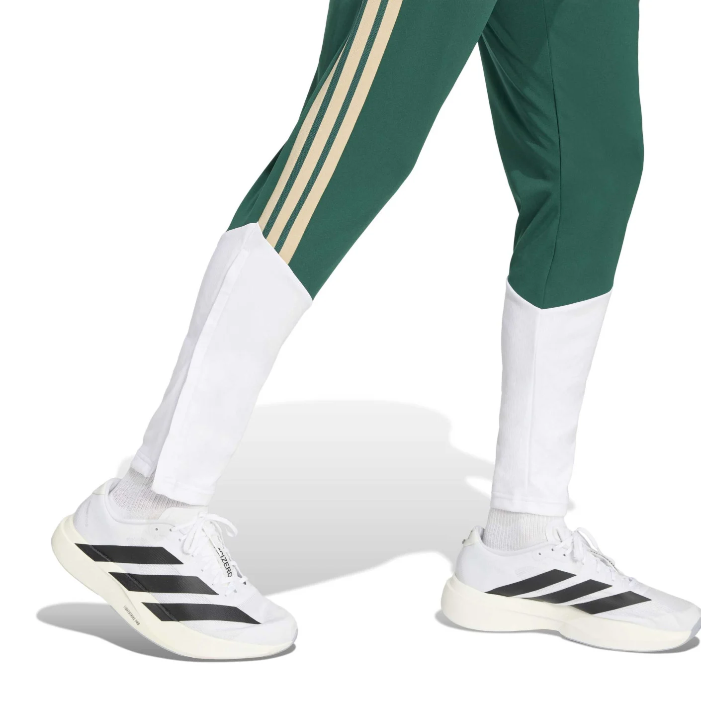 Adidas Italië Trainingsbroek 2026-2028 Groen Wit Goud Adidas Italië Trainingsbroek 2026-2028 Groen Wit Goud - Afbeelding 4