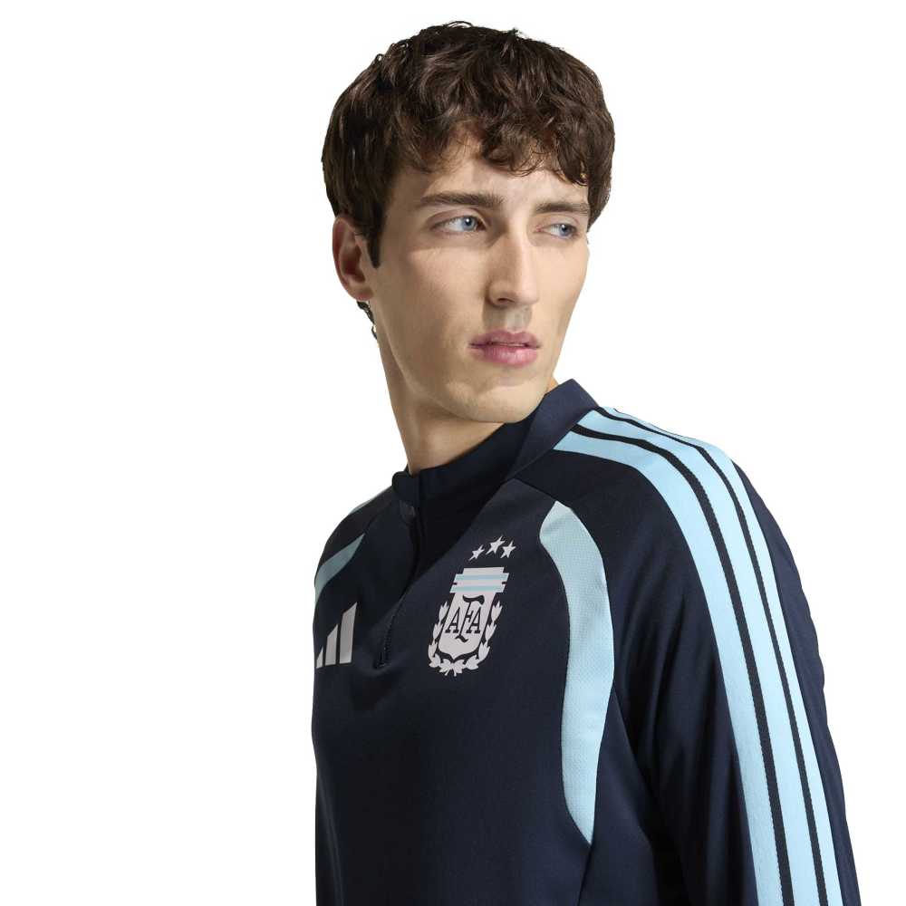 Adidas Argentinië Trainingstrui 1/4-Zip 2026-2028 Donkerblauw Lichtblauw Wit Adidas Argentinië Trainingstrui 1/4-Zip 2026-2028 Donkerblauw Lichtblauw Wit - Afbeelding 3