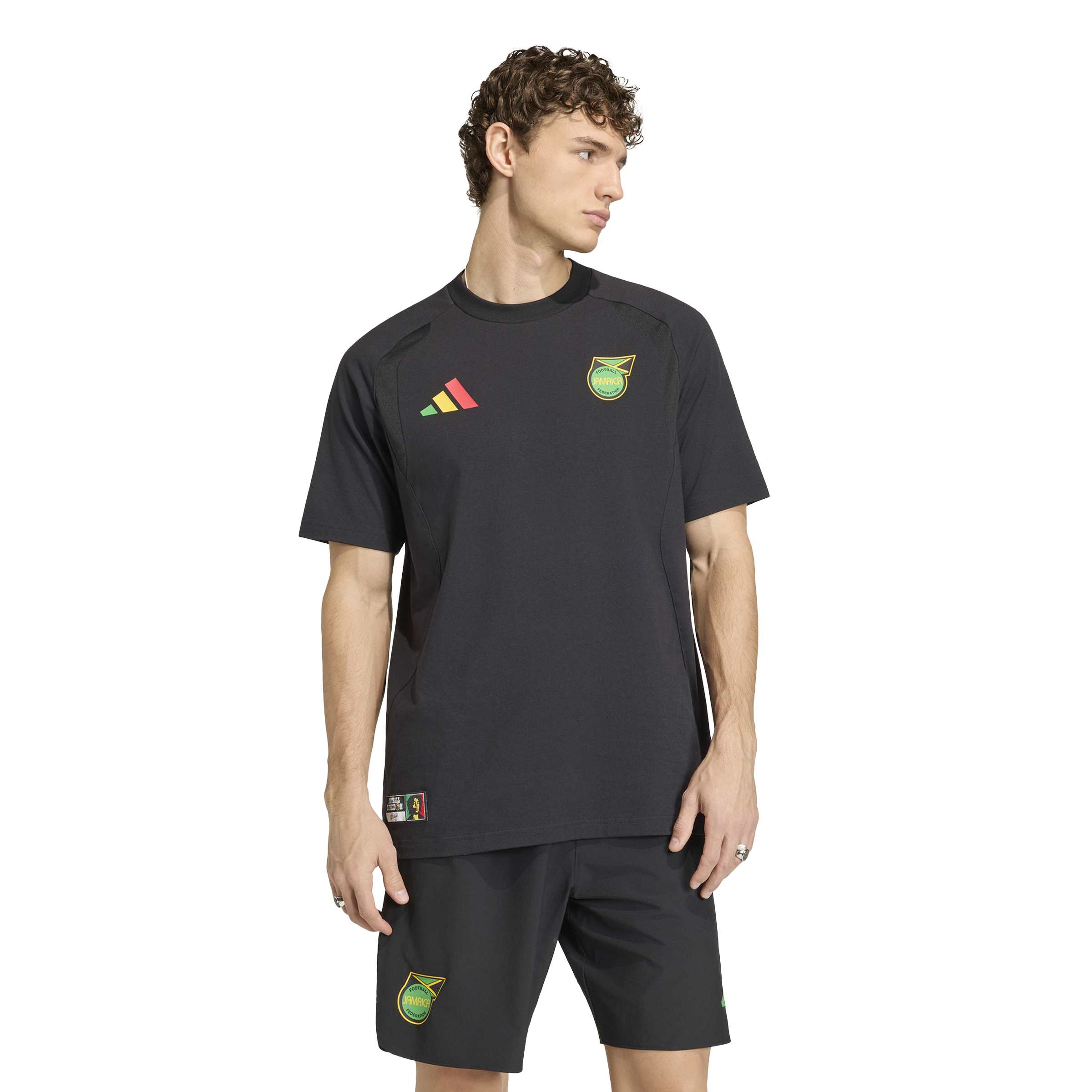Adidas Jamaica X Bob Marley Tiro Travel Set 2026-2028 Zwart Groen Geel Rood Adidas Jamaica X Bob Marley Tiro Travel T-Shirt 2026-2028 Zwart Groen Geel Rood