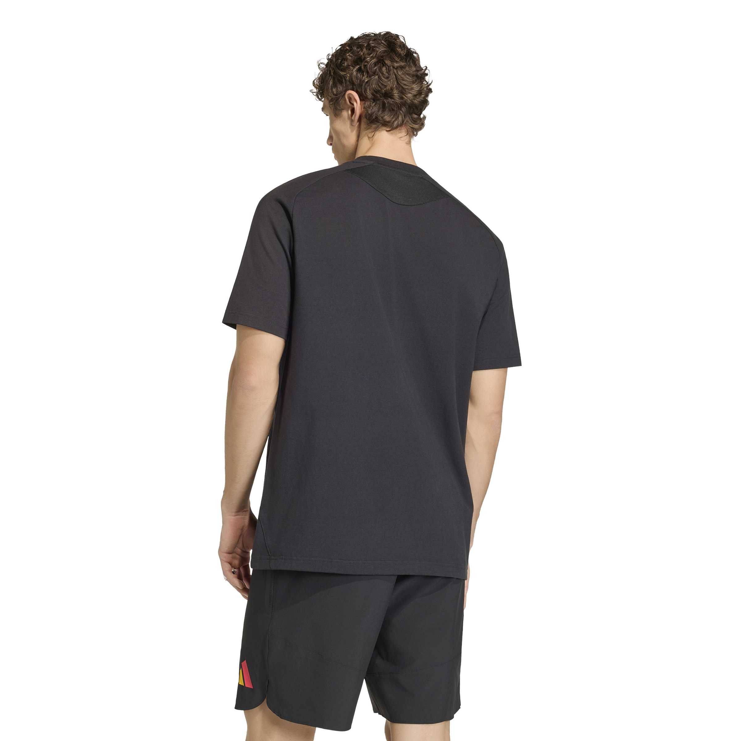 Adidas Jamaica X Bob Marley Tiro Travel Set 2026-2028 Zwart Groen Geel Rood Adidas Jamaica X Bob Marley Tiro Travel T-Shirt 2026-2028 Zwart Groen Geel Rood - foto 2