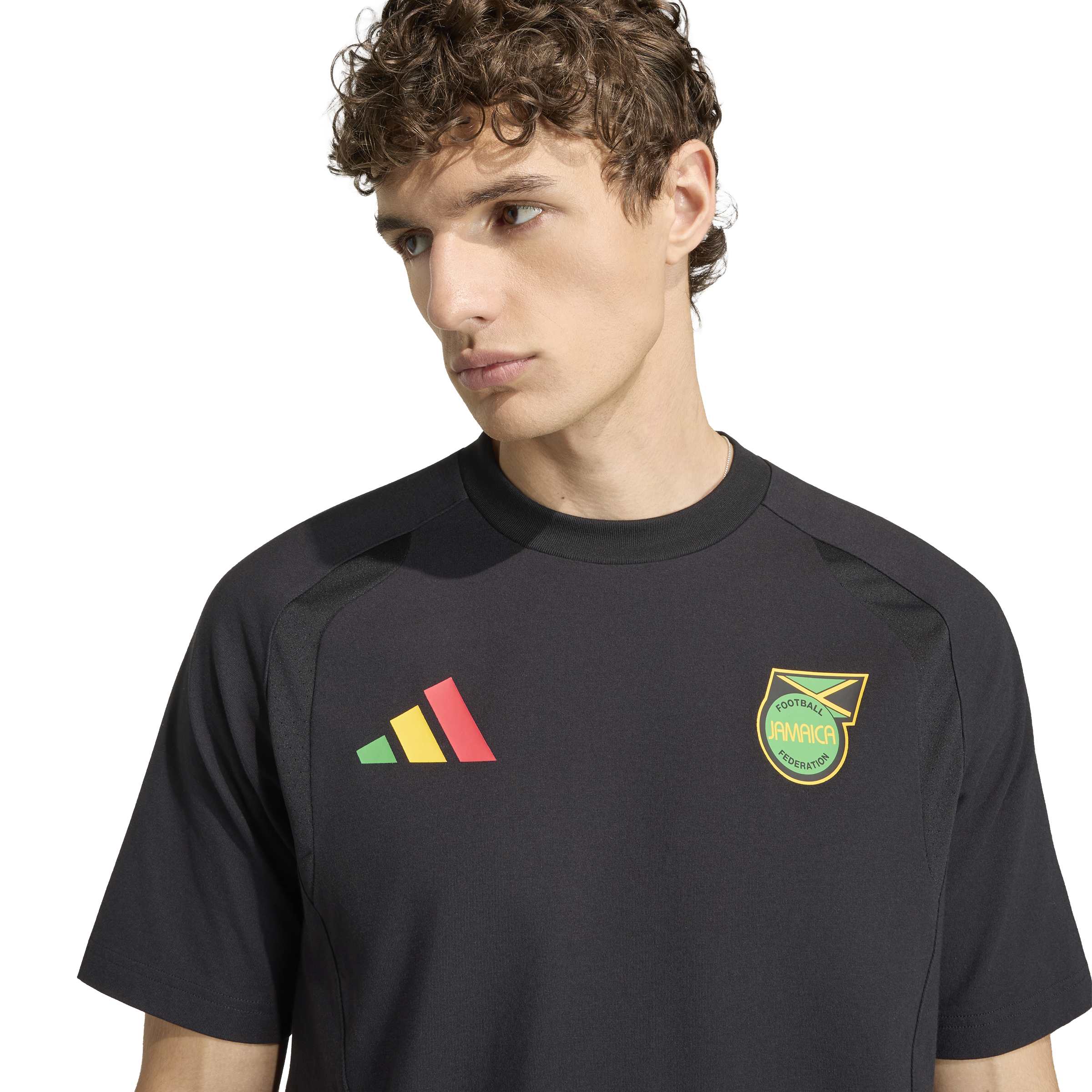 Adidas Jamaica X Bob Marley Tiro Travel Set 2026-2028 Zwart Groen Geel Rood Adidas Jamaica X Bob Marley Tiro Travel T-Shirt 2026-2028 Zwart Groen Geel Rood - foto 3