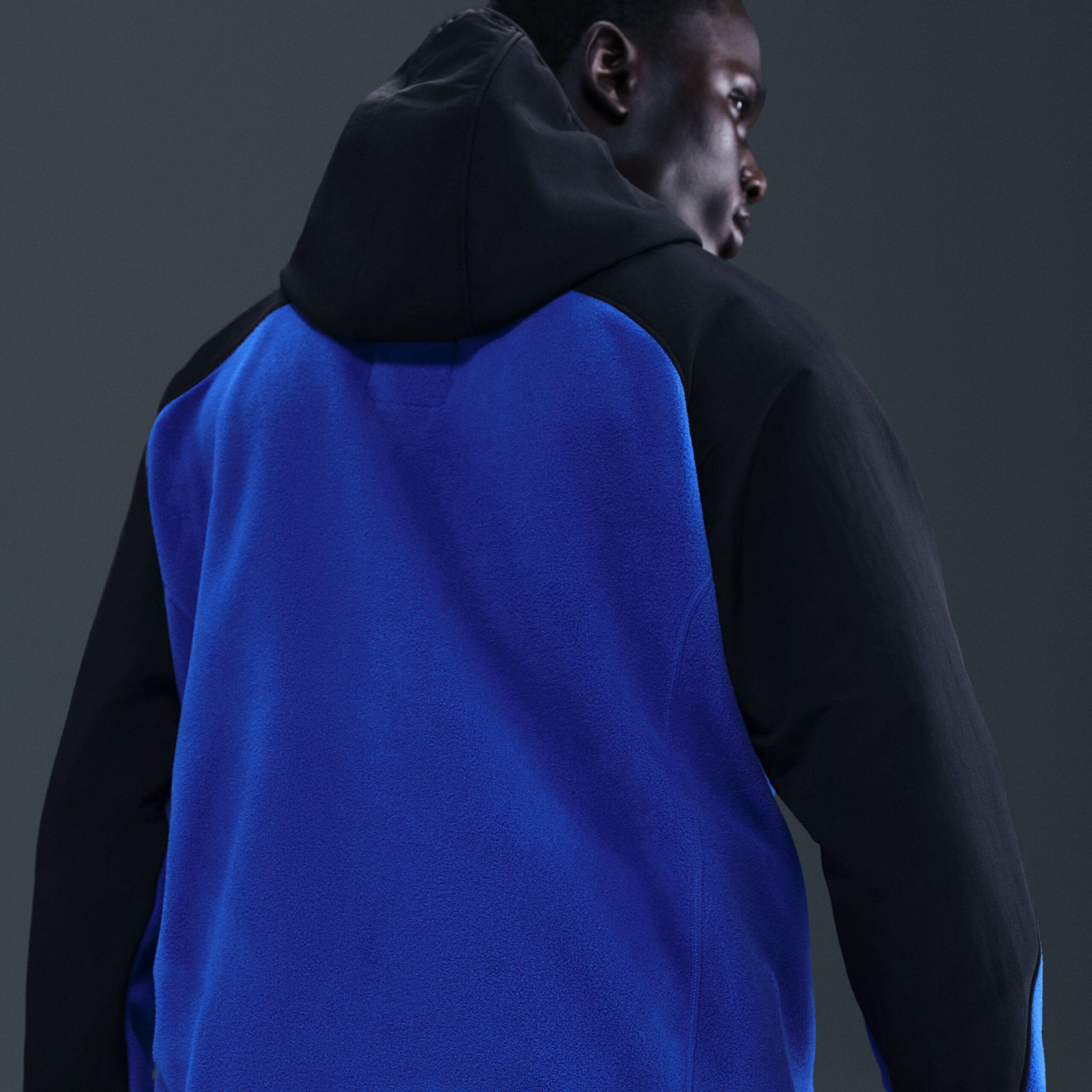 Nike Inter Milan X ACG Wolf Tree Hooded Trainingsjack 2025-2026 Donkerblauw Zwart Oranje Nike Inter Milan X ACG Wolf Tree Hooded Trainingsjack 2025-2026 Donkerblauw Zwart Oranje - foto 2
