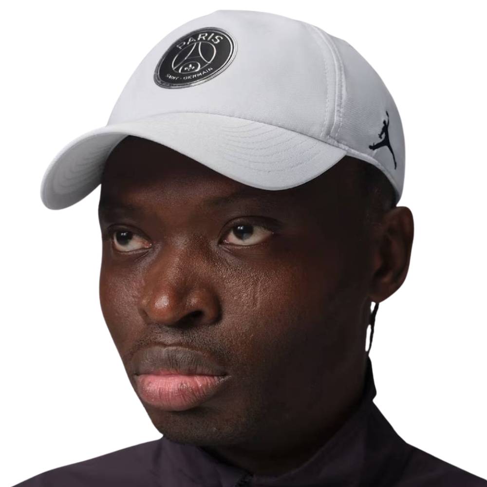 Nike Paris Saint-Germain Club Pet Wit Zwart Nike Paris Saint-Germain Club Pet Wit Zwart