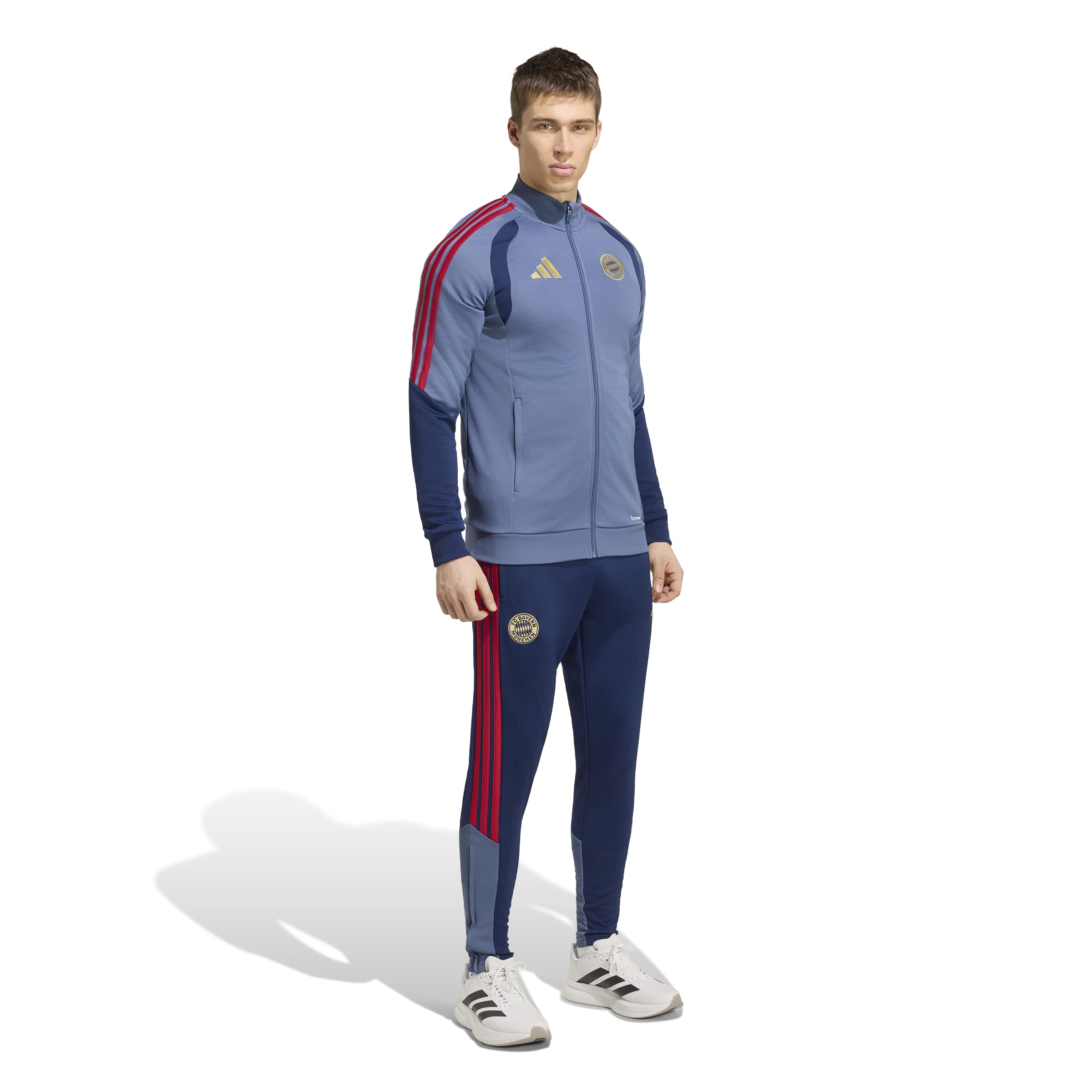 Adidas Bayern München Trainingspak Full-Zip 2026-2027 Donkerblauw Rood Goud Adidas Bayern München Trainingspak Full-Zip 2026-2027 Donkerblauw Rood Goud