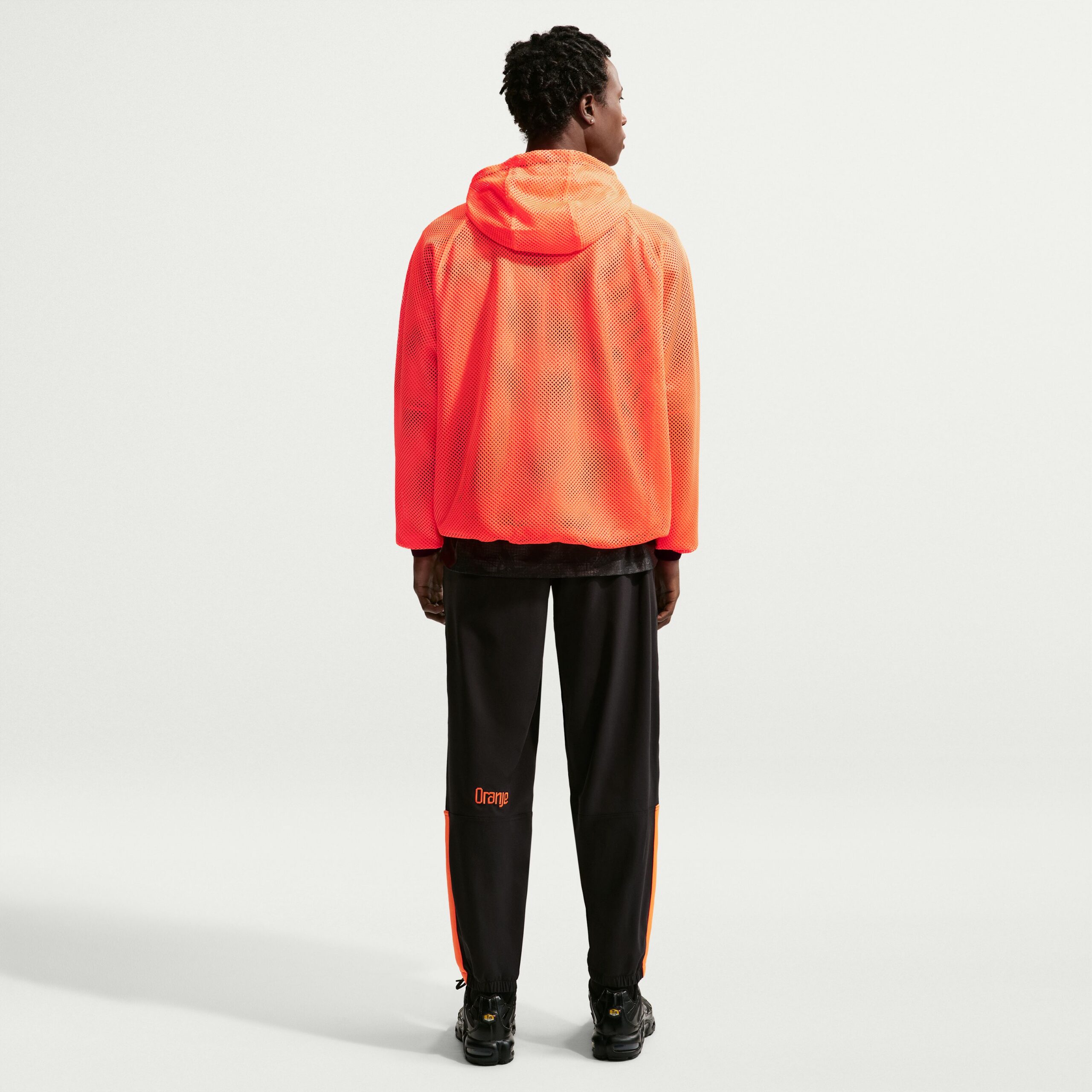 Nike Nederland Anthem Trainingsjack KMC 2026-2028 Oranje Zwart Nike Nederland Anthem Trainingsjack KMC 2026-2028 Oranje Zwart - foto 2