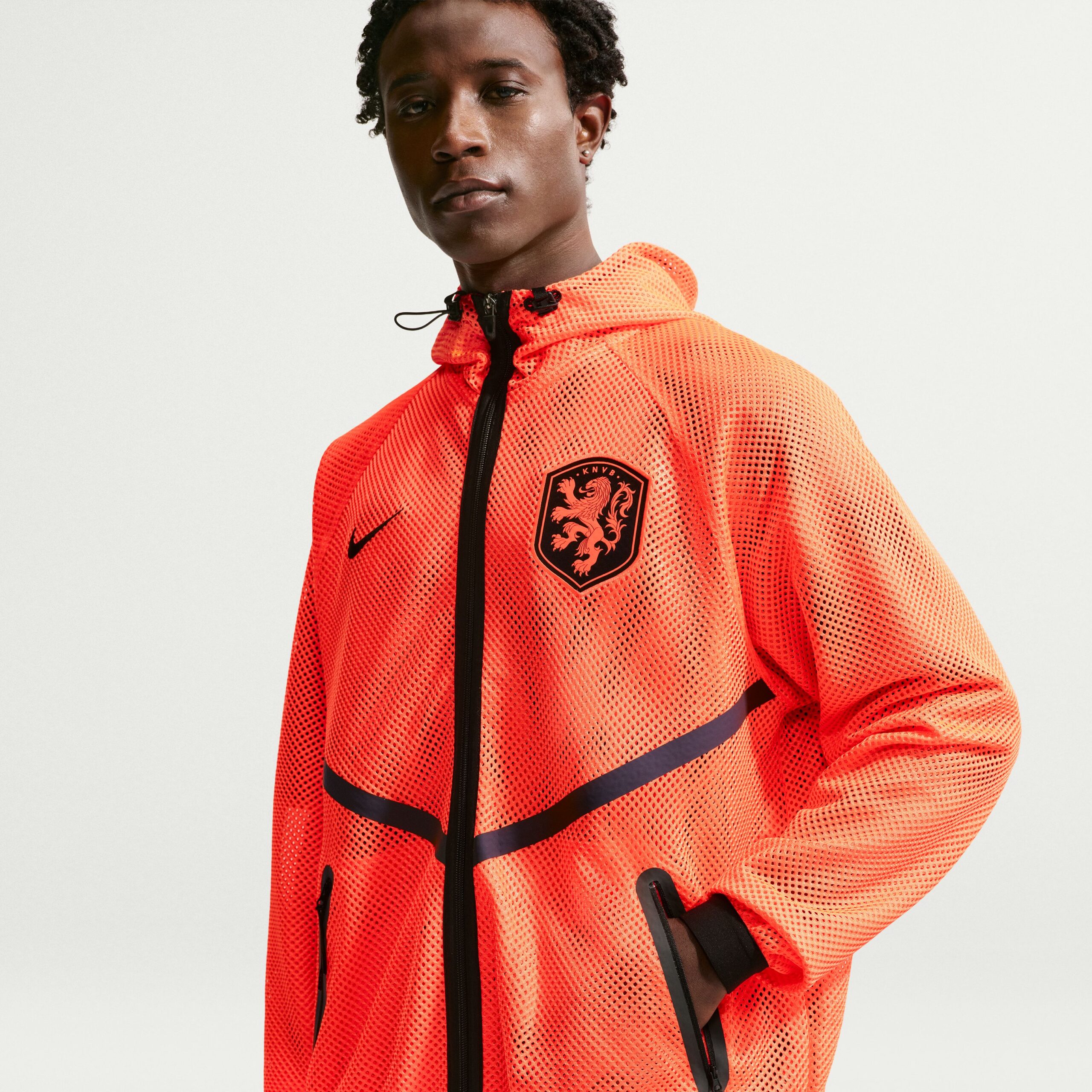 Nike Nederland Anthem Trainingsjack KMC 2026-2028 Oranje Zwart Nike Nederland Anthem Trainingsjack KMC 2026-2028 Oranje Zwart - foto 3