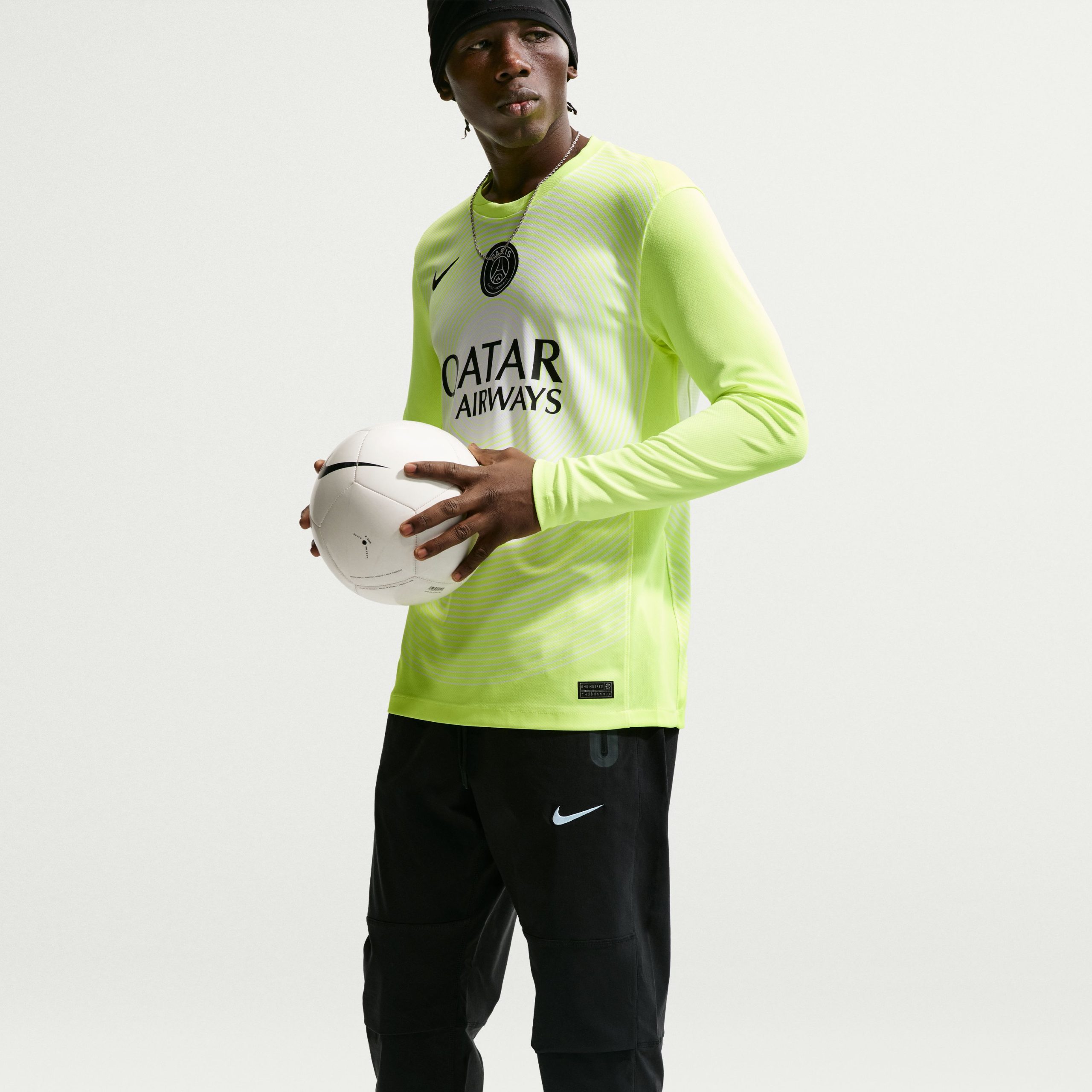 Nike Paris Saint-Germain Tech Woven Trainingsbroek 2026-2027 Zwart Wit Nike Paris Saint-Germain Tech Woven Trainingsbroek 2026-2027 Zwart Wit - Afbeelding 5