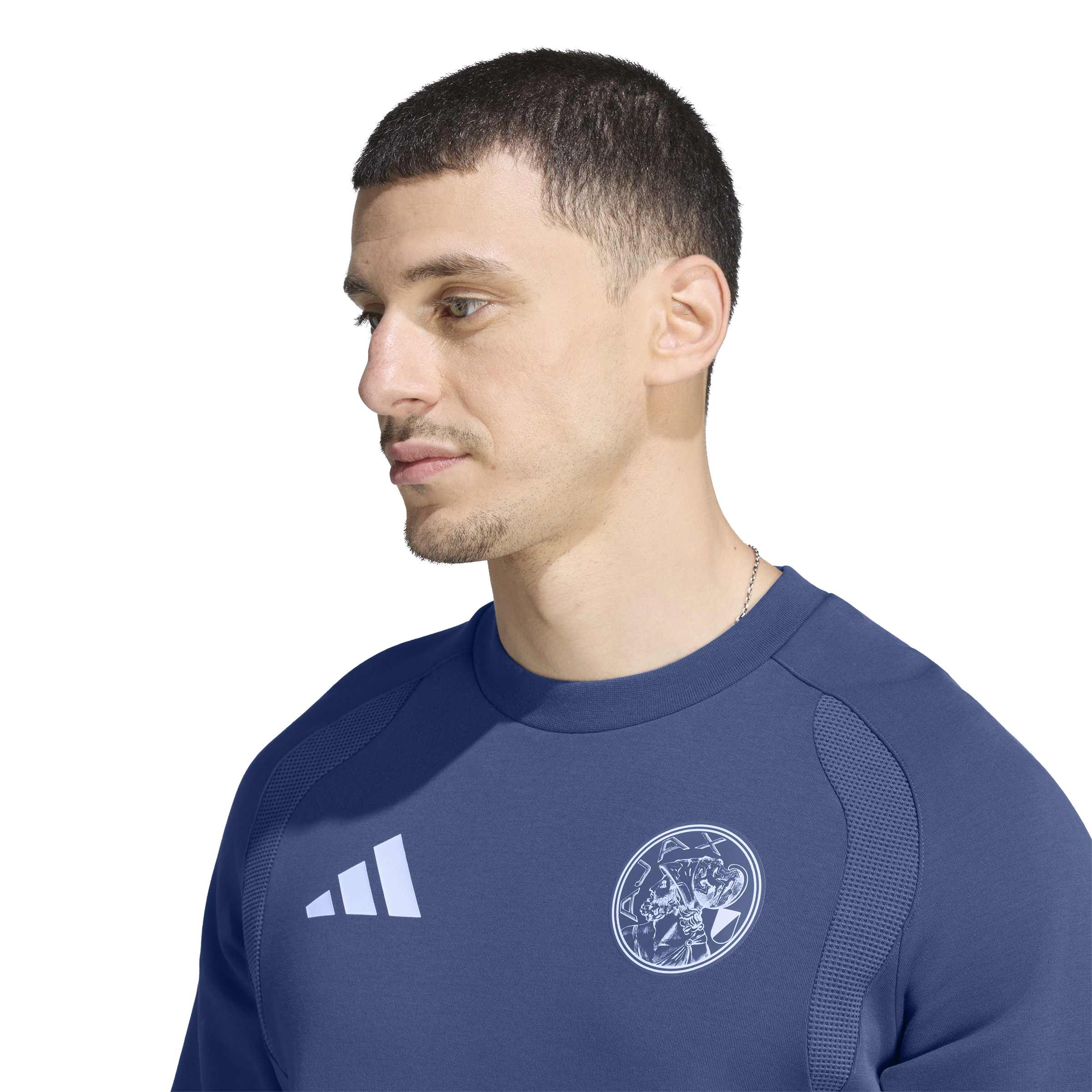 Adidas Ajax Tiro Travel Crew Sweater 2026-2027 Donkerblauw Lichtblauw Adidas Ajax Tiro Travel Crew Sweater 2026-2027 Donkerblauw Lichtblauw - Afbeelding 3