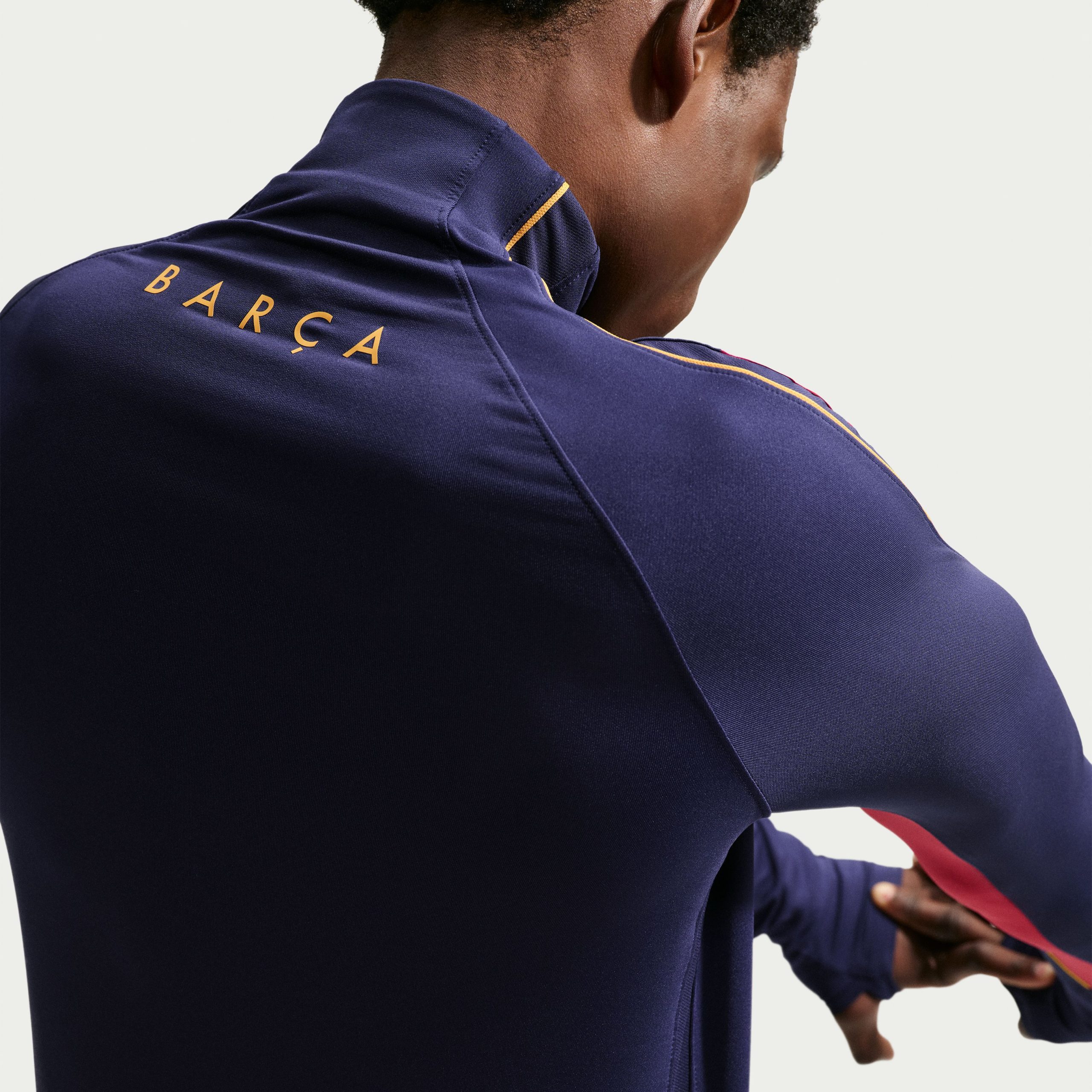 Nike FC Barcelona Strike Trainingspak 1/4-Zip 2026-2027 Donkerblauw Rood Geel Nike FC Barcelona Strike Trainingspak 1/4-Zip 2026-2027 Donkerblauw Rood Geel - foto 5