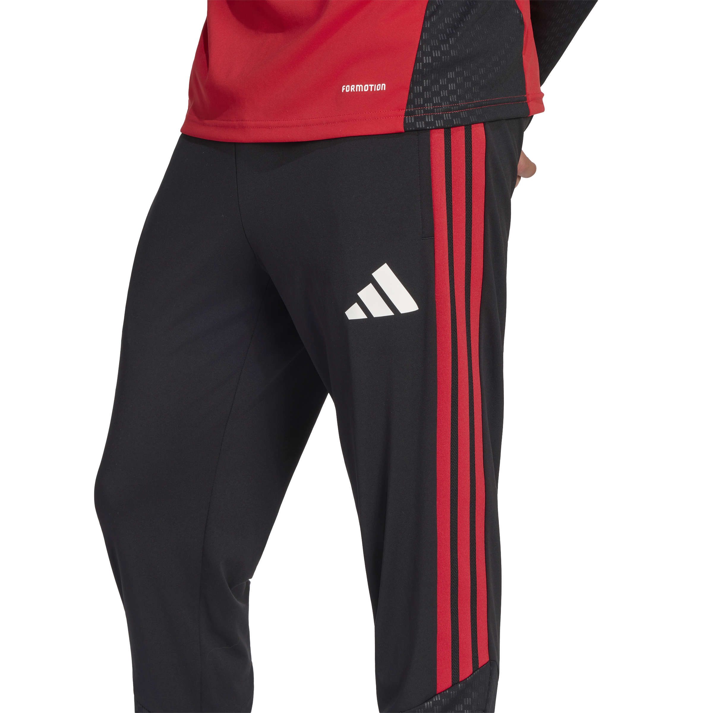Adidas Manchester United Trainingsbroek 2026-2027 Zwart Rood Wit Adidas Manchester United Trainingsbroek 2026-2027 Zwart Rood Wit - Afbeelding 3