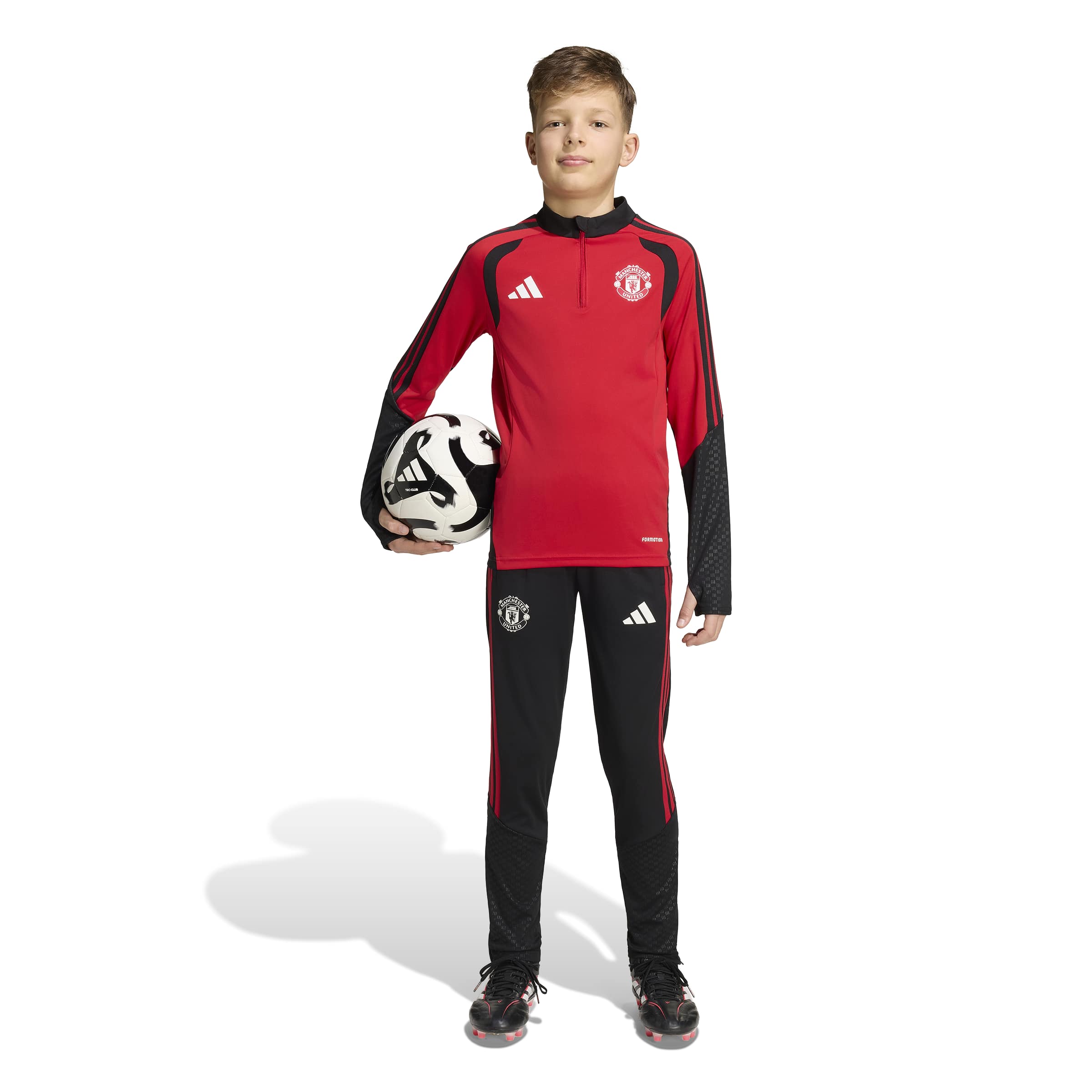 Adidas Manchester United Trainingspak 1/4-Zip 2026-2027 Kids Rood Zwart Wit Adidas Manchester United Trainingspak 1/4-Zip 2026-2027 Kids Rood Zwart Wit