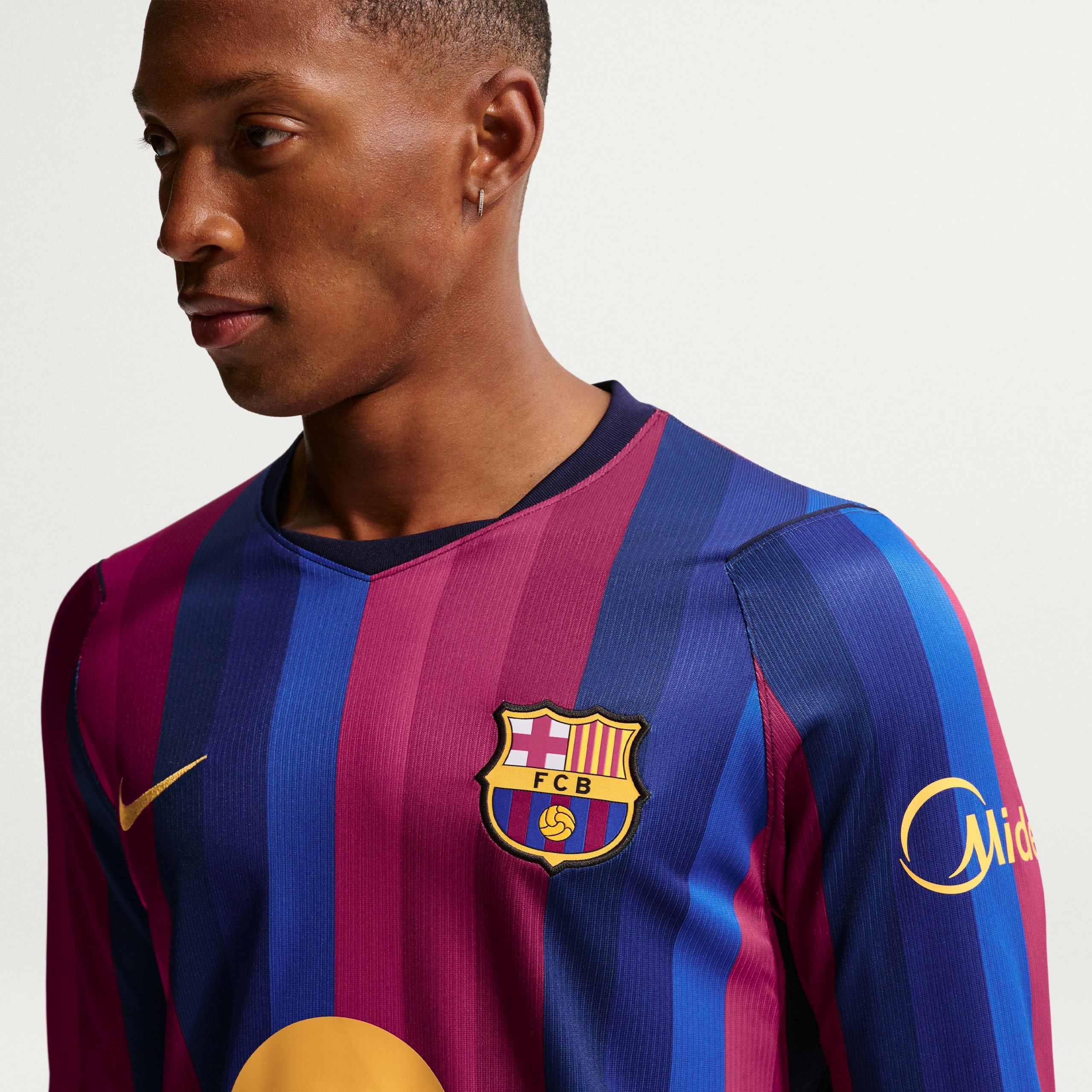Nike FC Barcelona Thuisset Lange Mouwen 2026-2027 Nike FC Barcelona Thuisset Lange Mouwen 2026-2027 - Afbeelding 5