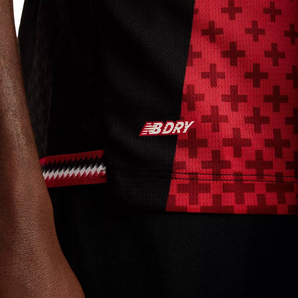 New Balance Bayer 04 Leverkusen Thuisshirt 2026-2027 New Balance Bayer 04 Leverkusen Thuisshirt 2026-2027 - foto 5
