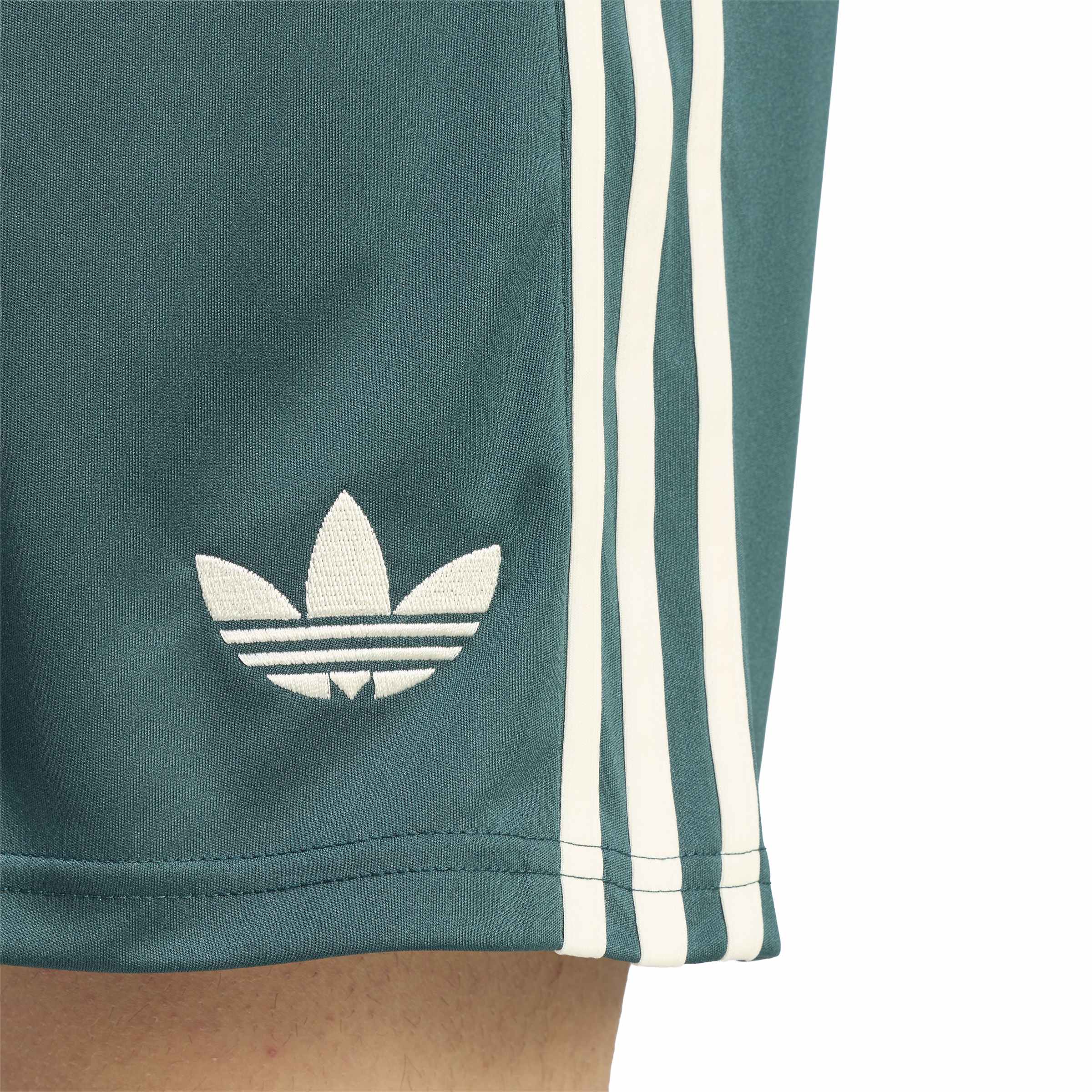 Adidas Real Madrid Uitset 2026-2027 Adidas Real Madrid Uitset 2026-2027 - Afbeelding 9