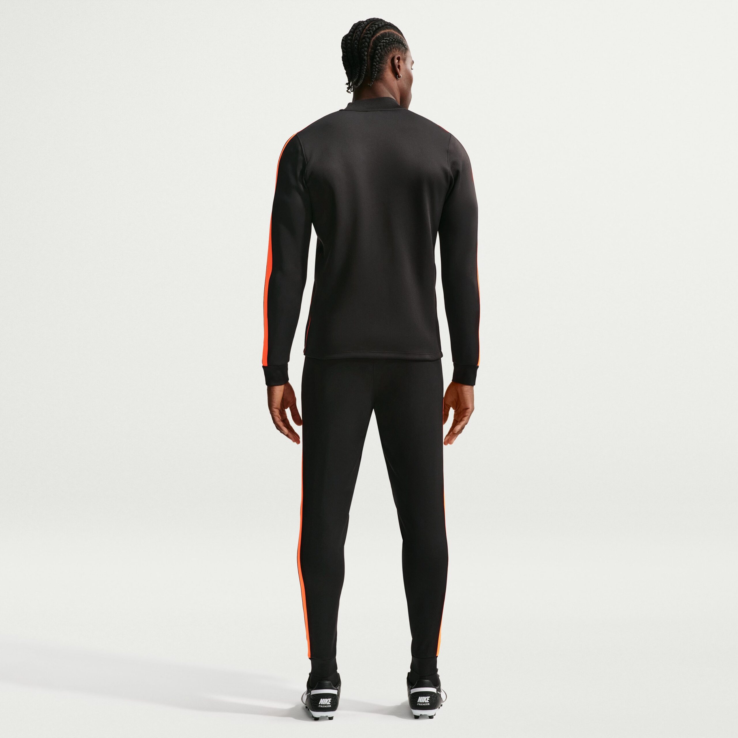Nike Nederland Strike Trainingspak Full-Zip 2026-2028 Zwart Oranje Nike Nederland Strike Trainingspak Full-Zip 2026-2028 Zwart Oranje - foto 2
