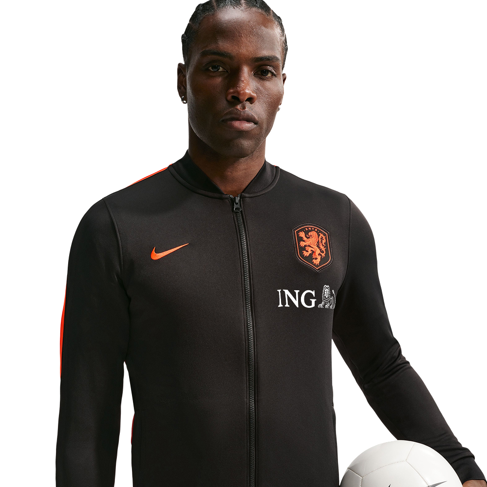 Nike Nederland Strike Trainingspak Full-Zip 2026-2028 Zwart Oranje Nike Nederland Strike Trainingspak Full-Zip 2026-2028 Zwart Oranje - foto 4