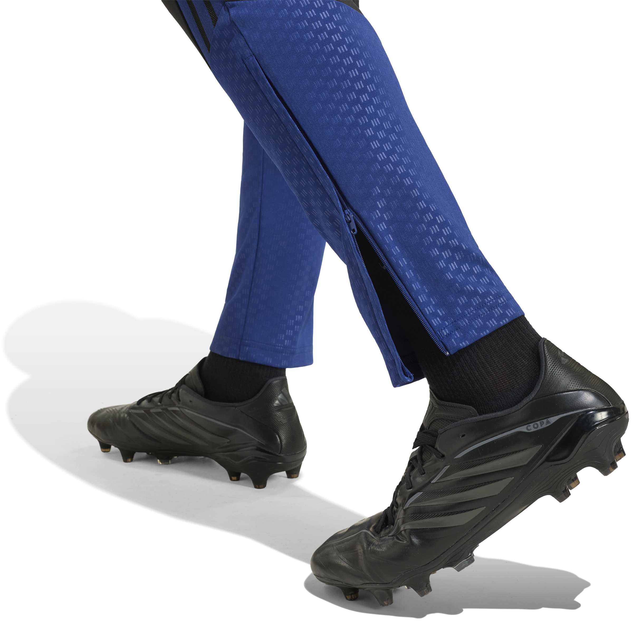 Adidas Kopenhagen Trainingsbroek 2026-2027 Zwart Donkerblauw Wit Adidas Kopenhagen Trainingsbroek 2026-2027 Zwart Donkerblauw Wit - foto 4