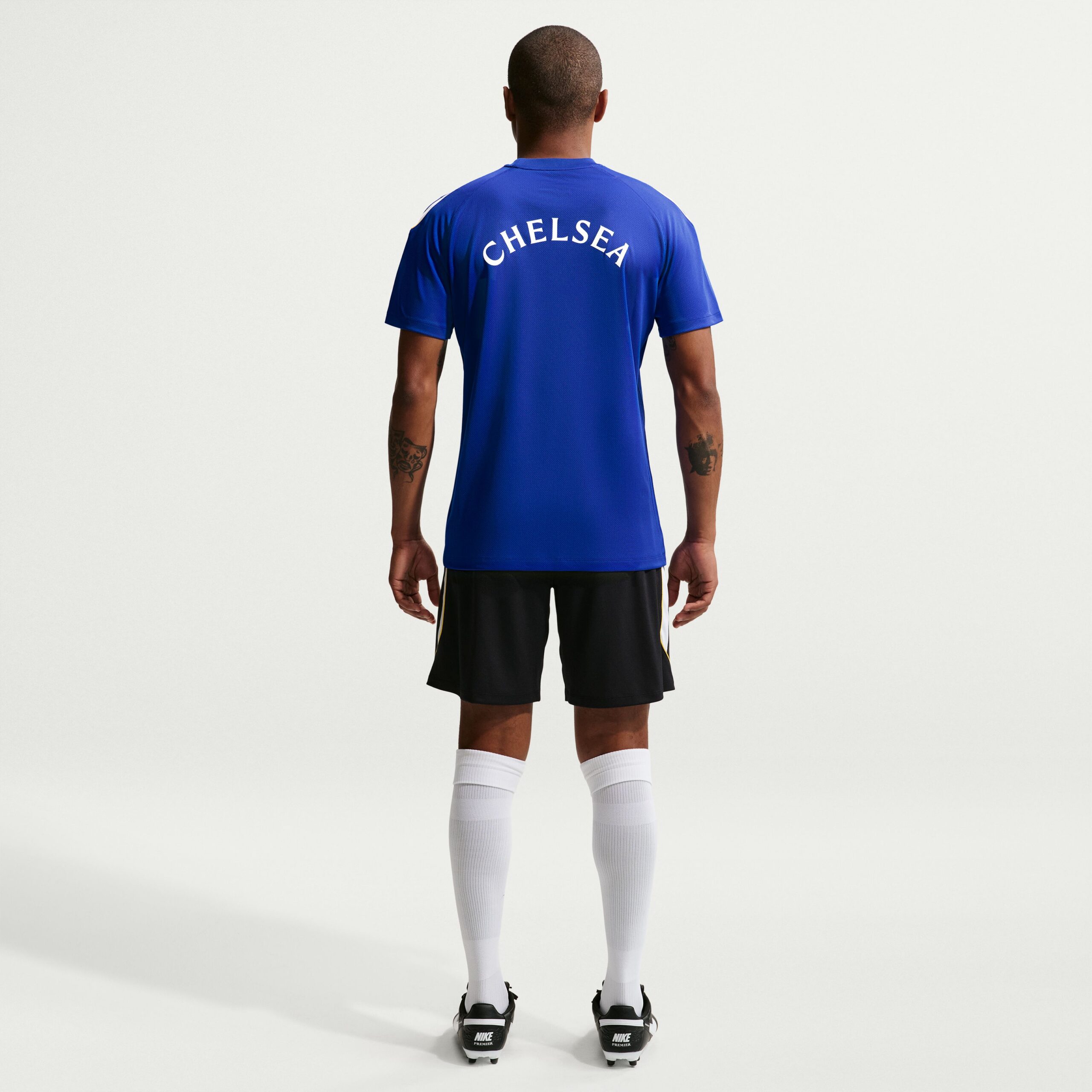 Nike Chelsea Strike Trainingsshirt 2026-2027 Blauw Goudgeel Wit Nike Chelsea Strike Trainingsset 2026-2027 Blauw Donkerblauw Goudgeel Wit - foto 2
