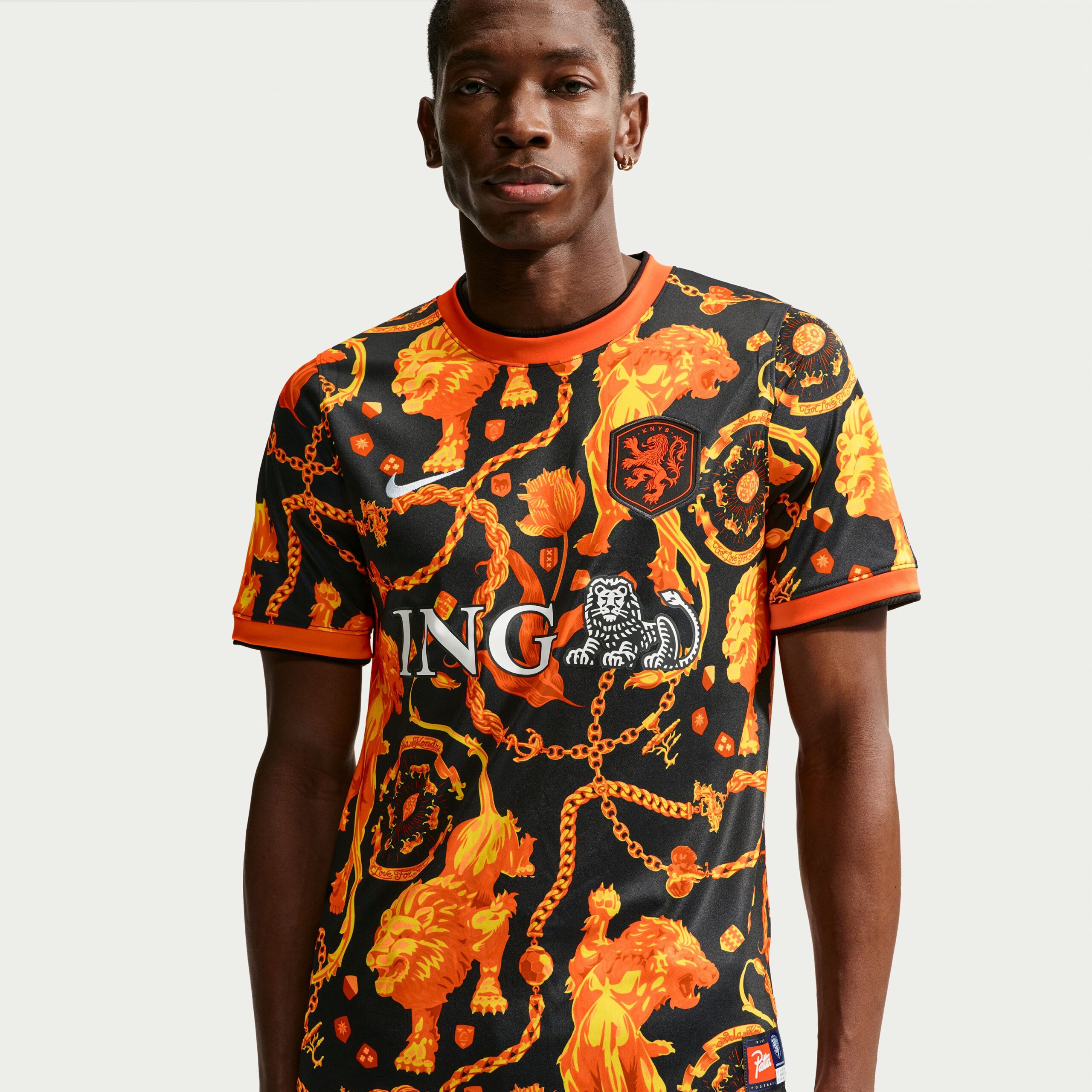 Nike Nederland X Patta Academy Pro Pre-Match Trainingsshirt 2026-2028 Nike Nederland X Patta Academy Pro Pre-Match Trainingsshirt 2026-2028 - foto 3