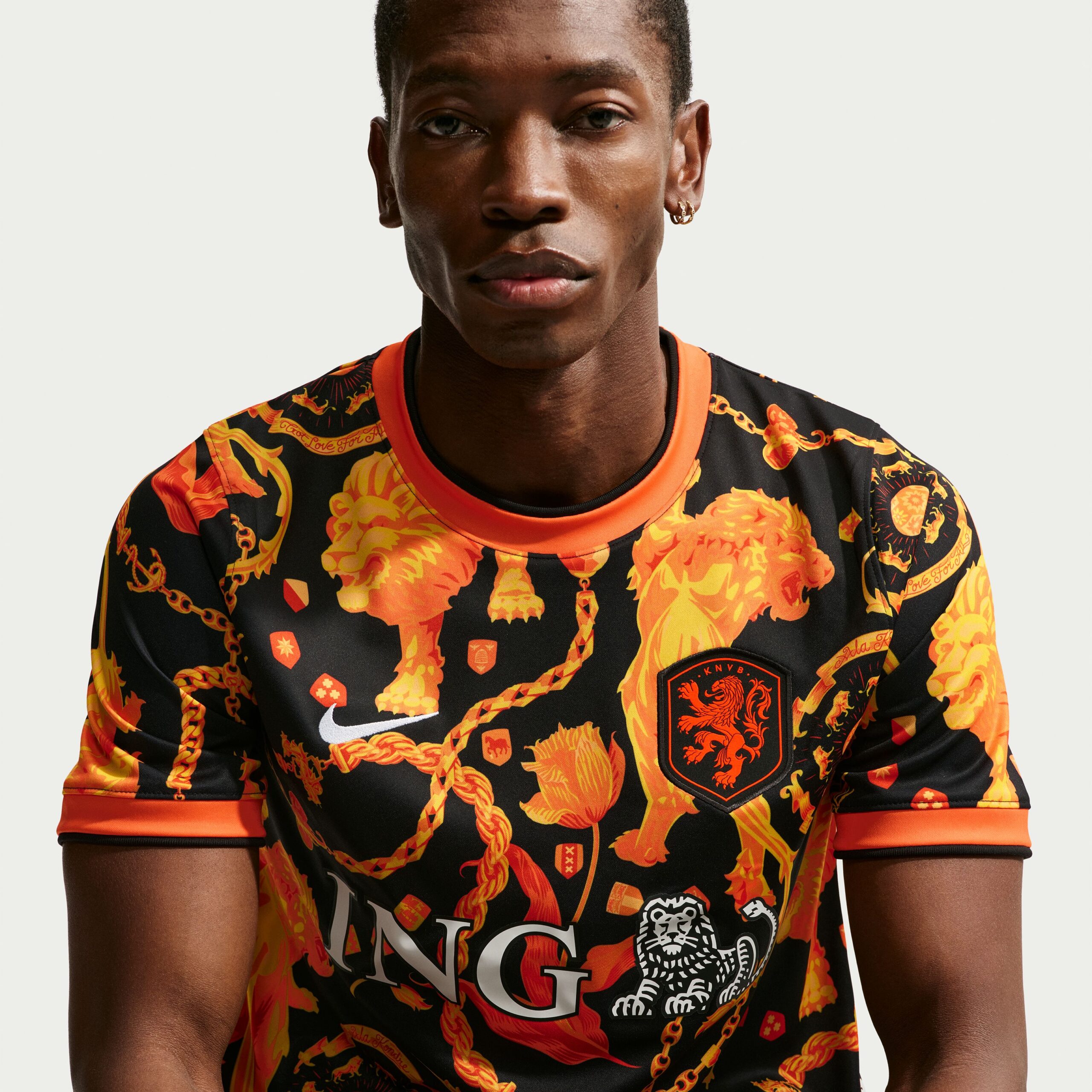 Nike Nederland X Patta Academy Pro Pre-Match Trainingsshirt 2026-2028 Nike Nederland X Patta Academy Pro Pre-Match Trainingsshirt 2026-2028 - foto 4