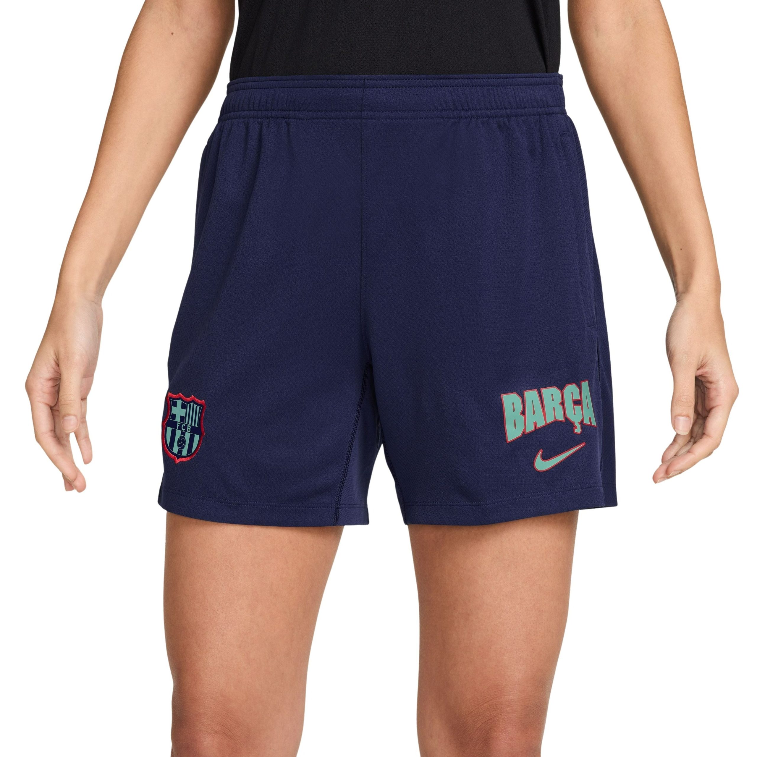 Nike FC Barcelona Strike Trainingsset 2026-2027 Dames Licht Turqouise Donkerblauw Rood Nike FC Barcelona Strike Trainingsbroekje 2026-2027 Dames Donkerblauw Lichtgroen