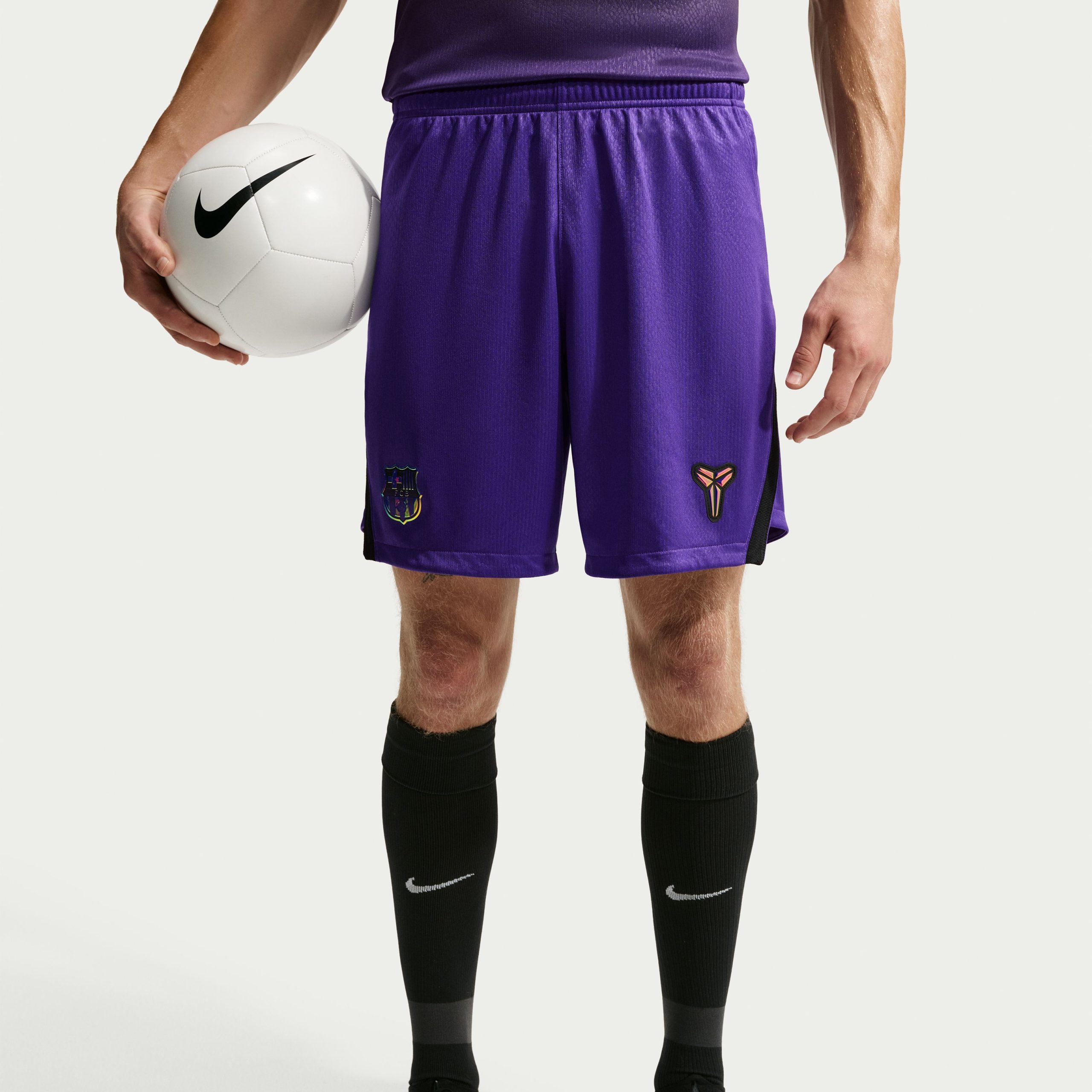 Nike FC Barcelona X Kobe Uitbroekje 2026-2027 Nike FC Barcelona X Kobe Uitbroekje 2026-2027 - foto 3