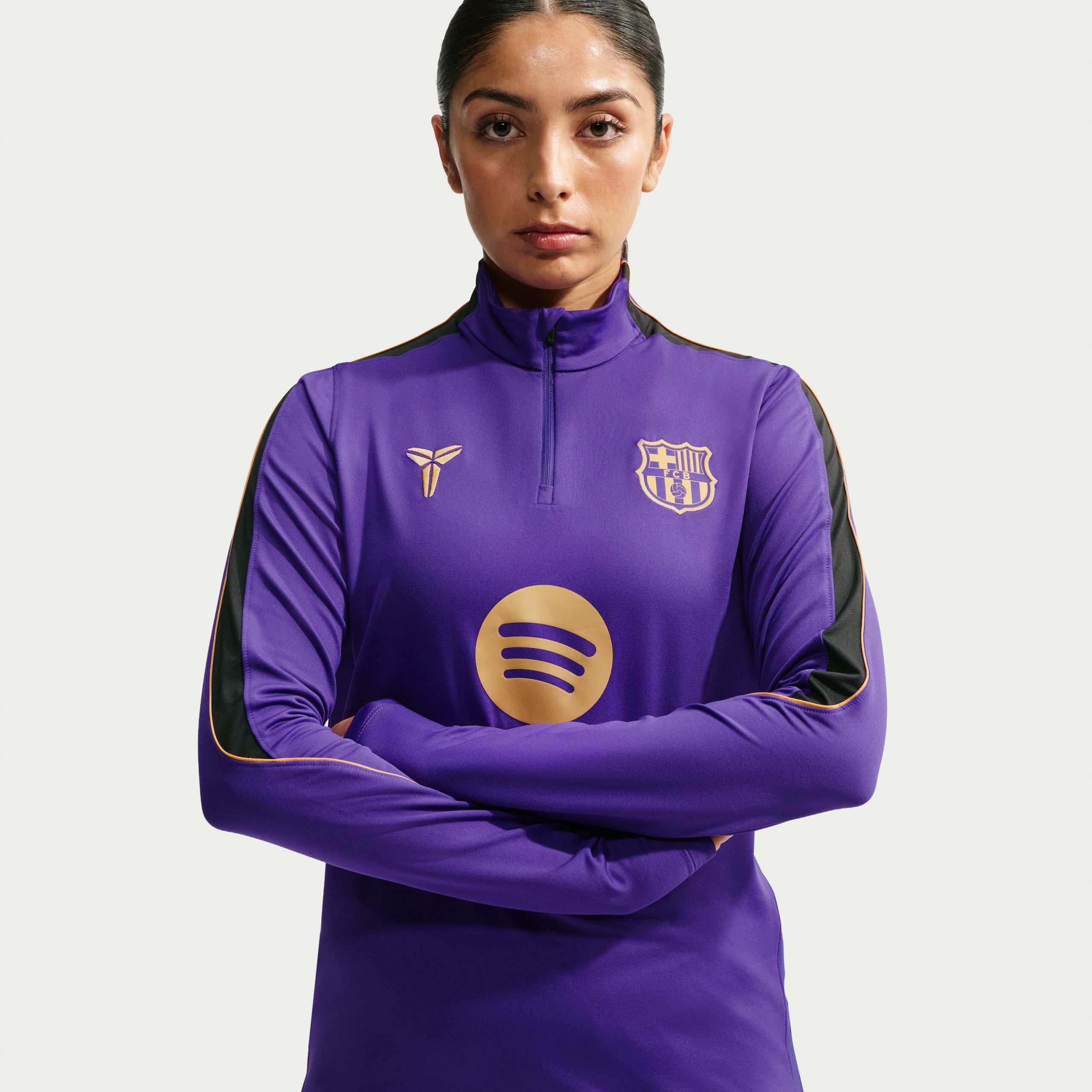 Nike FC Barcelona Strike Trainingstrui 1/4-Zip 2026-2027 Dames Paars Zwart Goud Nike FC Barcelona Strike Trainingstrui 1/4-Zip 2026-2027 Dames Paars Zwart Goud - foto 4