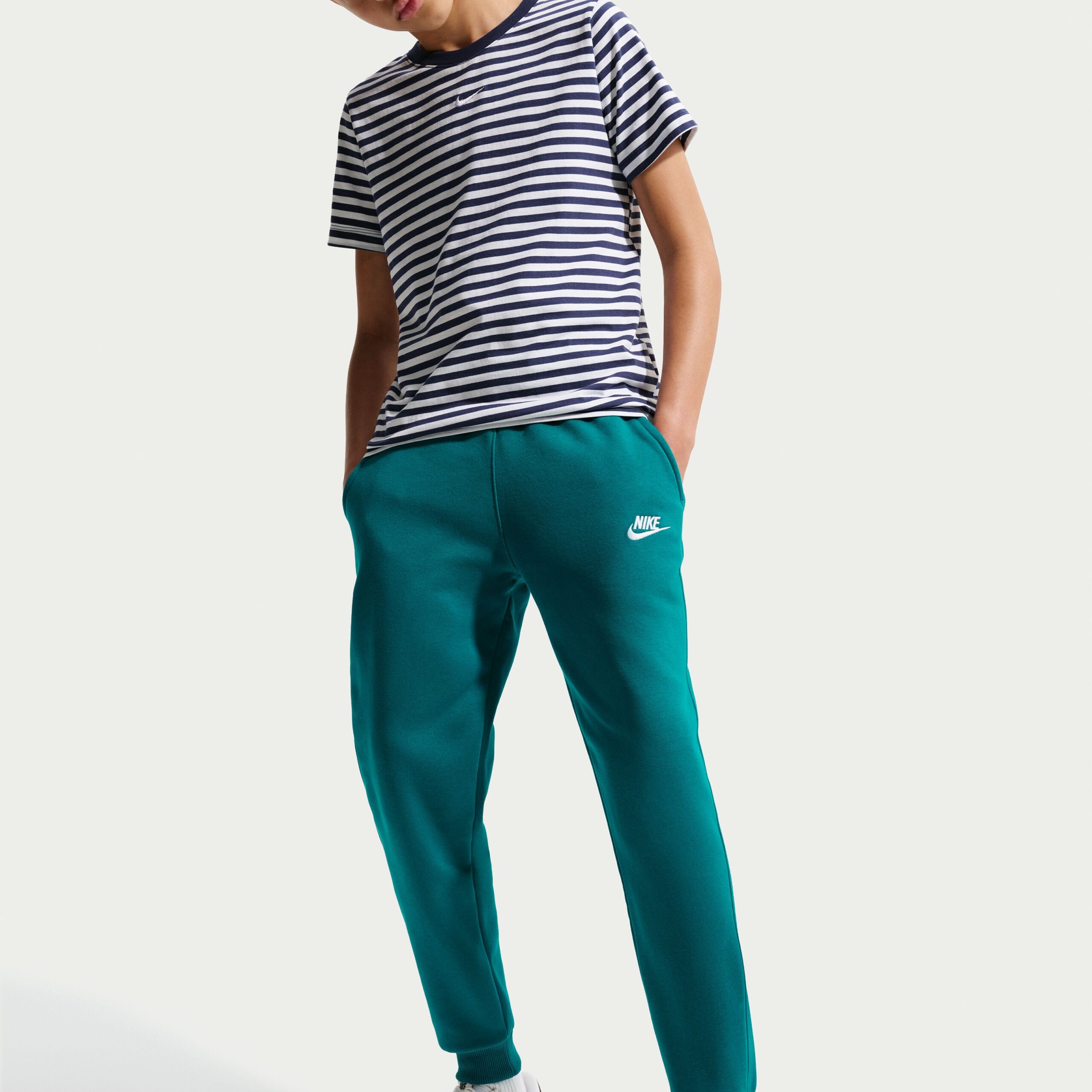 Nike Sportswear Club Fleece Joggingbroek Kids Turquoise Wit Nike Sportswear Club Fleece Joggingbroek Kids Turquoise Wit - Afbeelding 4