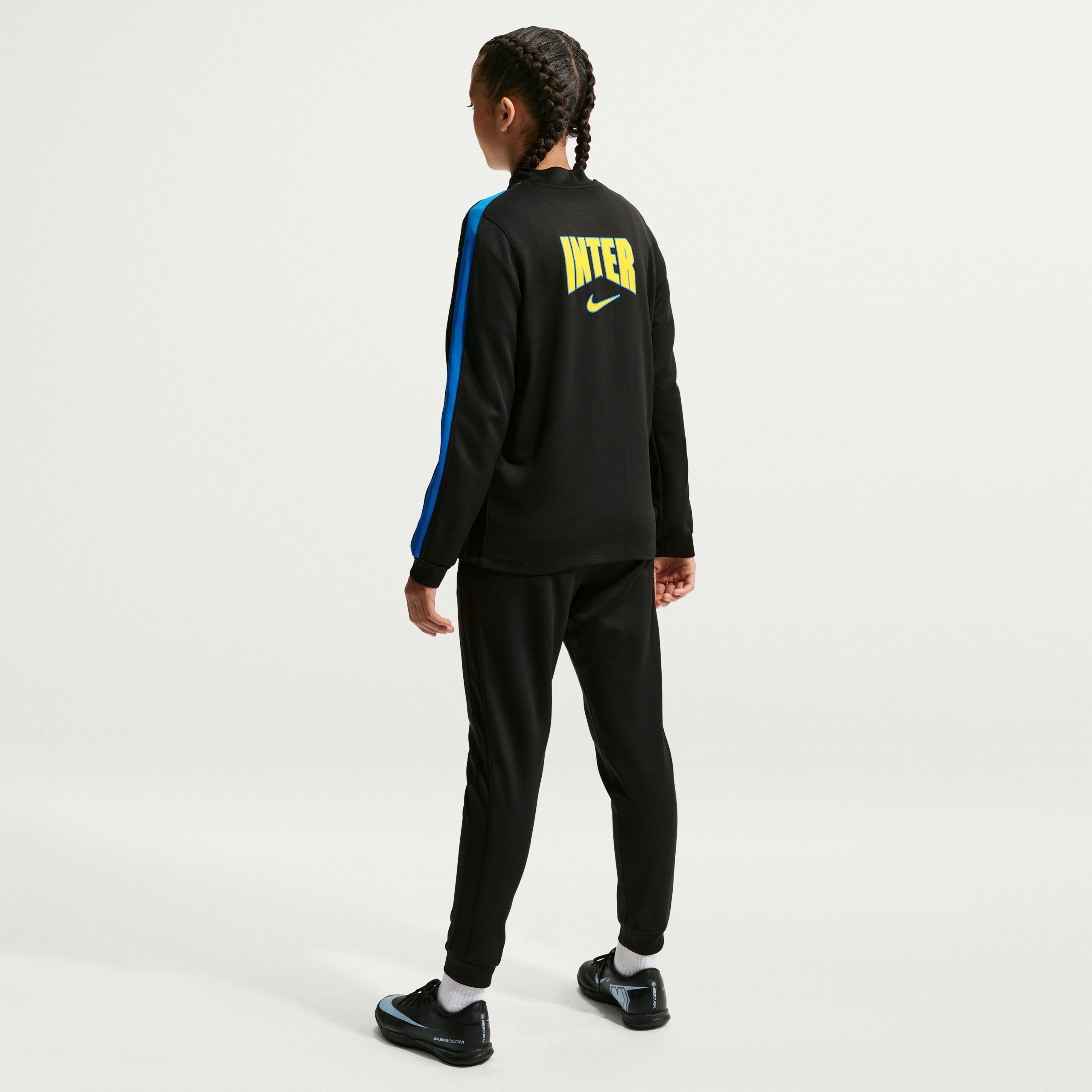 Nike Inter Milan Strike Trainingspak 2026-2027 Kids Zwart Donkerblauw Goudgeel Nike Inter Milan Strike Trainingspak 2026-2027 Kids Zwart Donkerblauw Goudgeel - foto 2