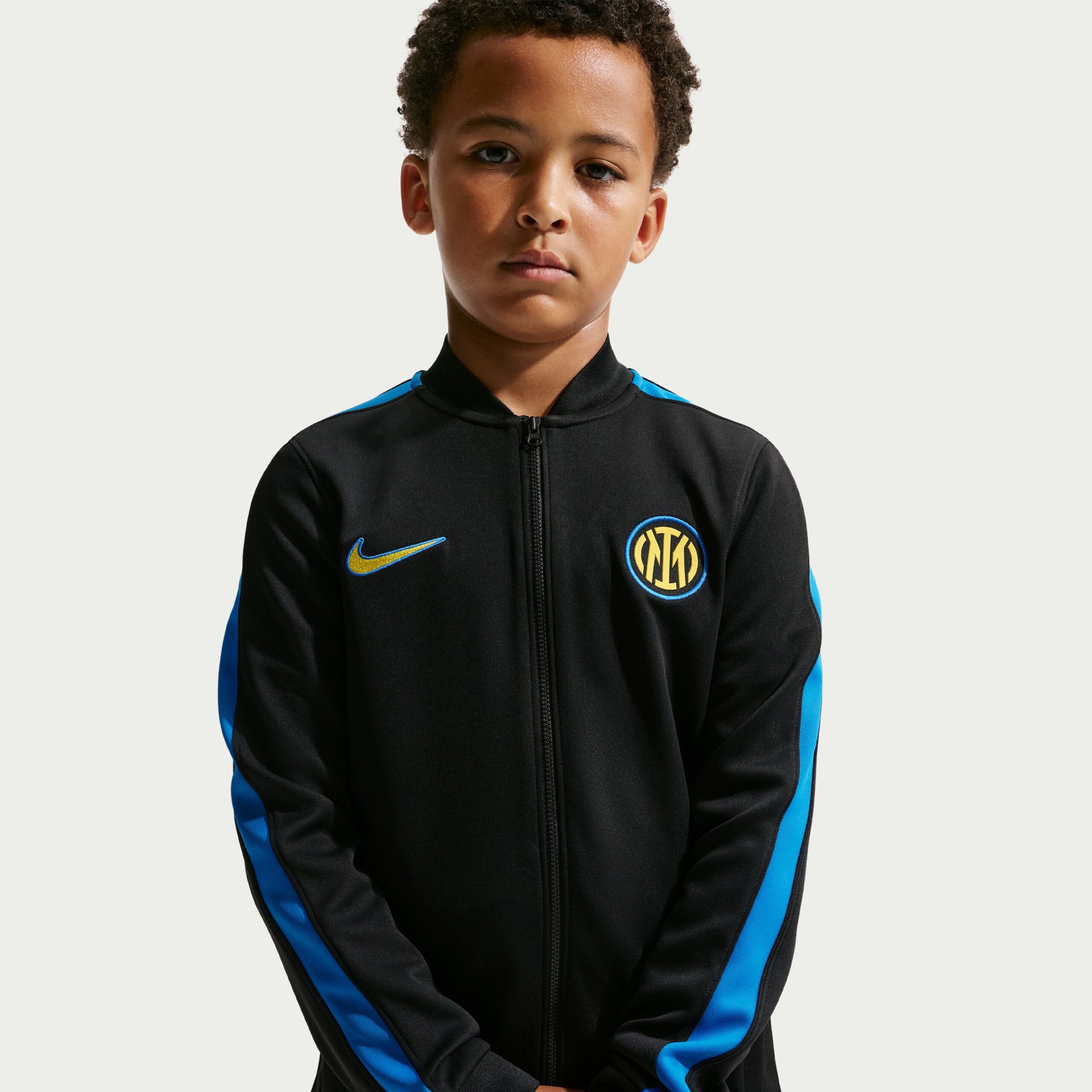 Nike Inter Milan Strike Trainingspak 2026-2027 Kids Zwart Donkerblauw Goudgeel Nike Inter Milan Strike Trainingspak 2026-2027 Kids Zwart Donkerblauw Goudgeel - foto 3