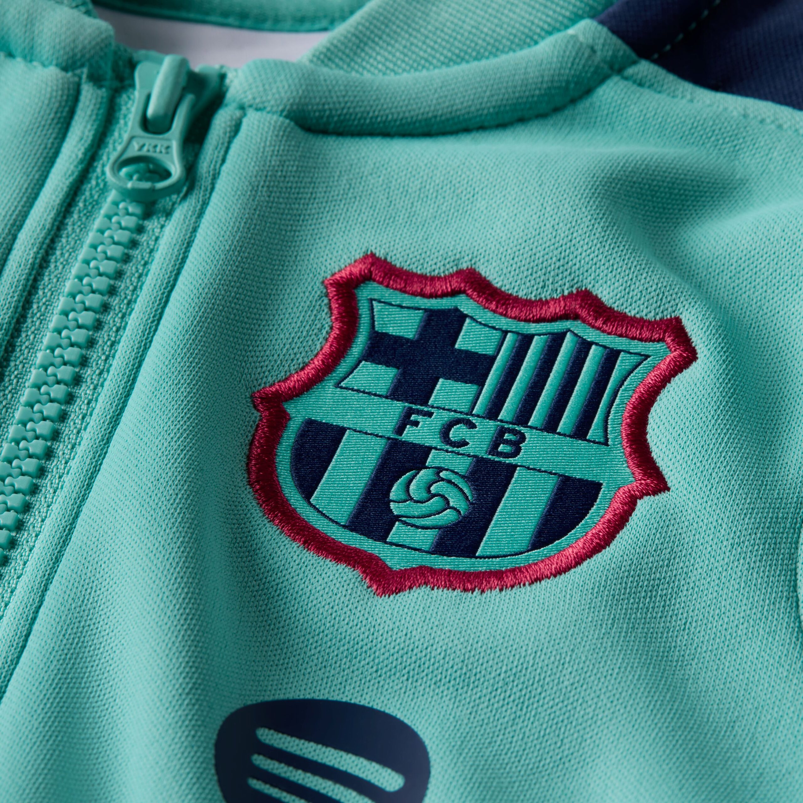 Nike FC Barcelona Strike Trainingspak 2026-2027 Baby Lichtgroen Donkerblauw Rood Nike FC Barcelona Strike Trainingspak 2026-2027 Baby Lichtgroen Donkerblauw Rood - foto 3