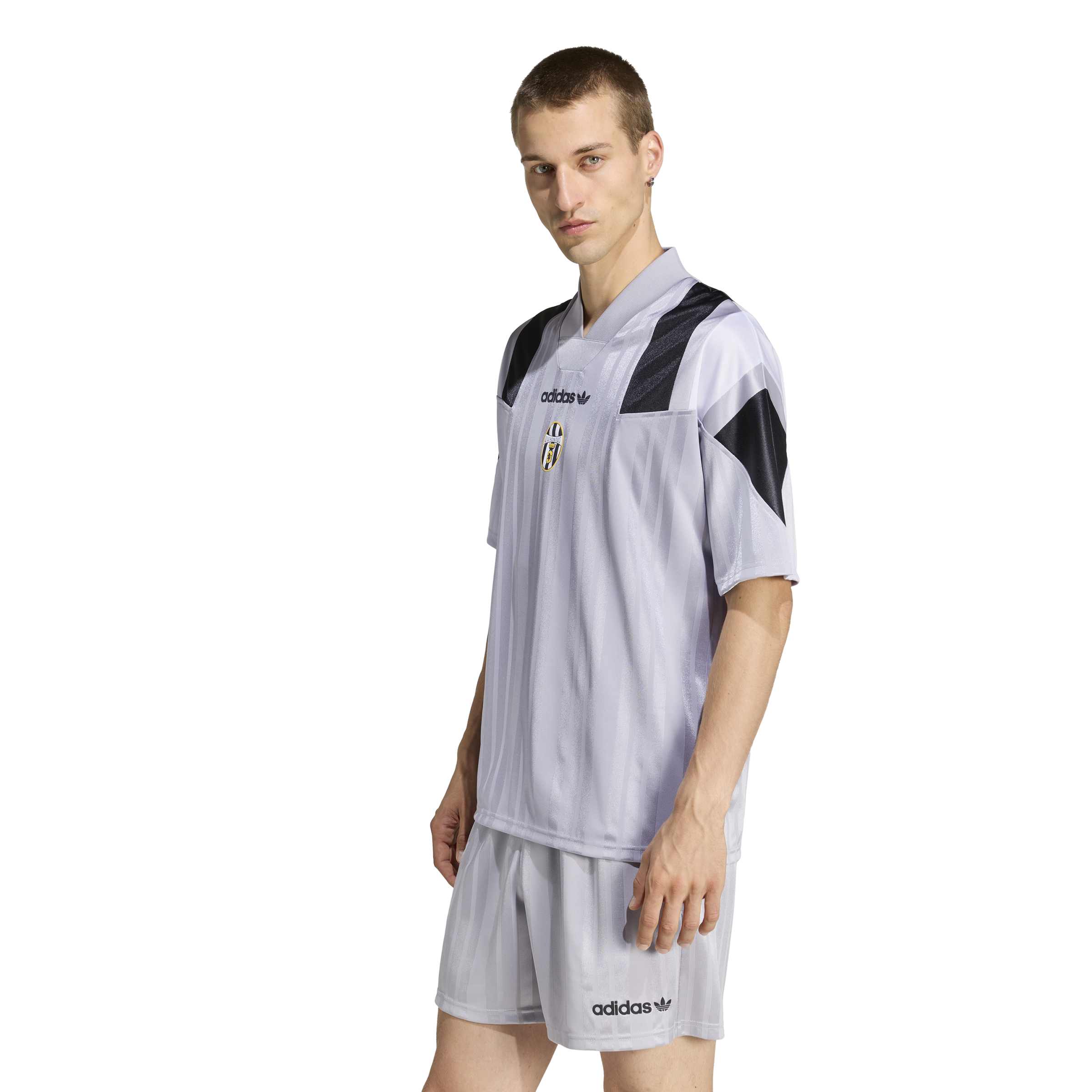 Adidas Juventus EQT T-Shirt Grijs Zwart Wit Adidas Juventus EQT T-Shirt Grijs Zwart Wit