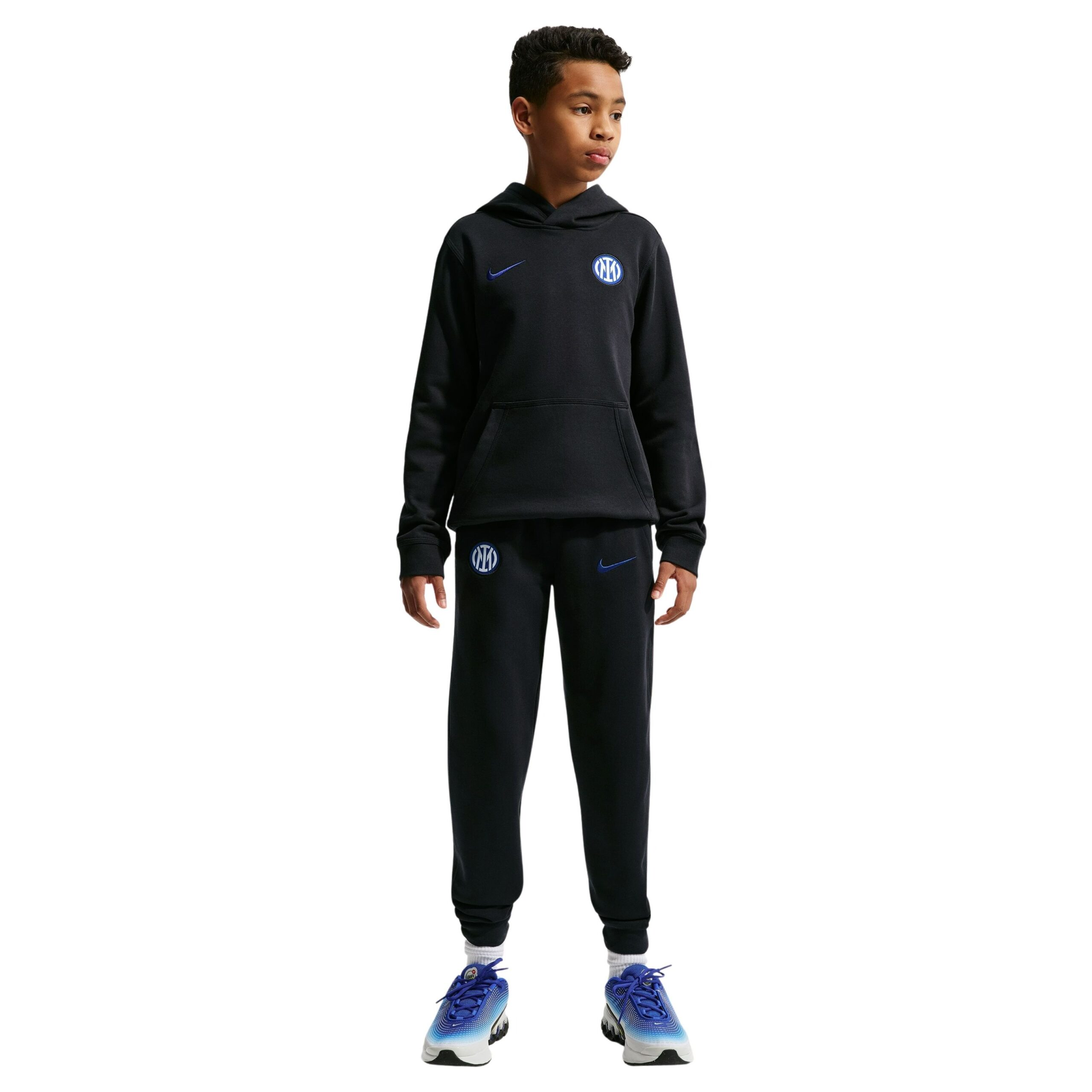 Nike Inter Milan Club Sportswear Trainingspak Hooded 2026-2027 Kids Zwart Donkerblauw Nike Inter Milan Club Sportswear Trainingspak Hooded 2026-2027 Kids Zwart Donkerblauw