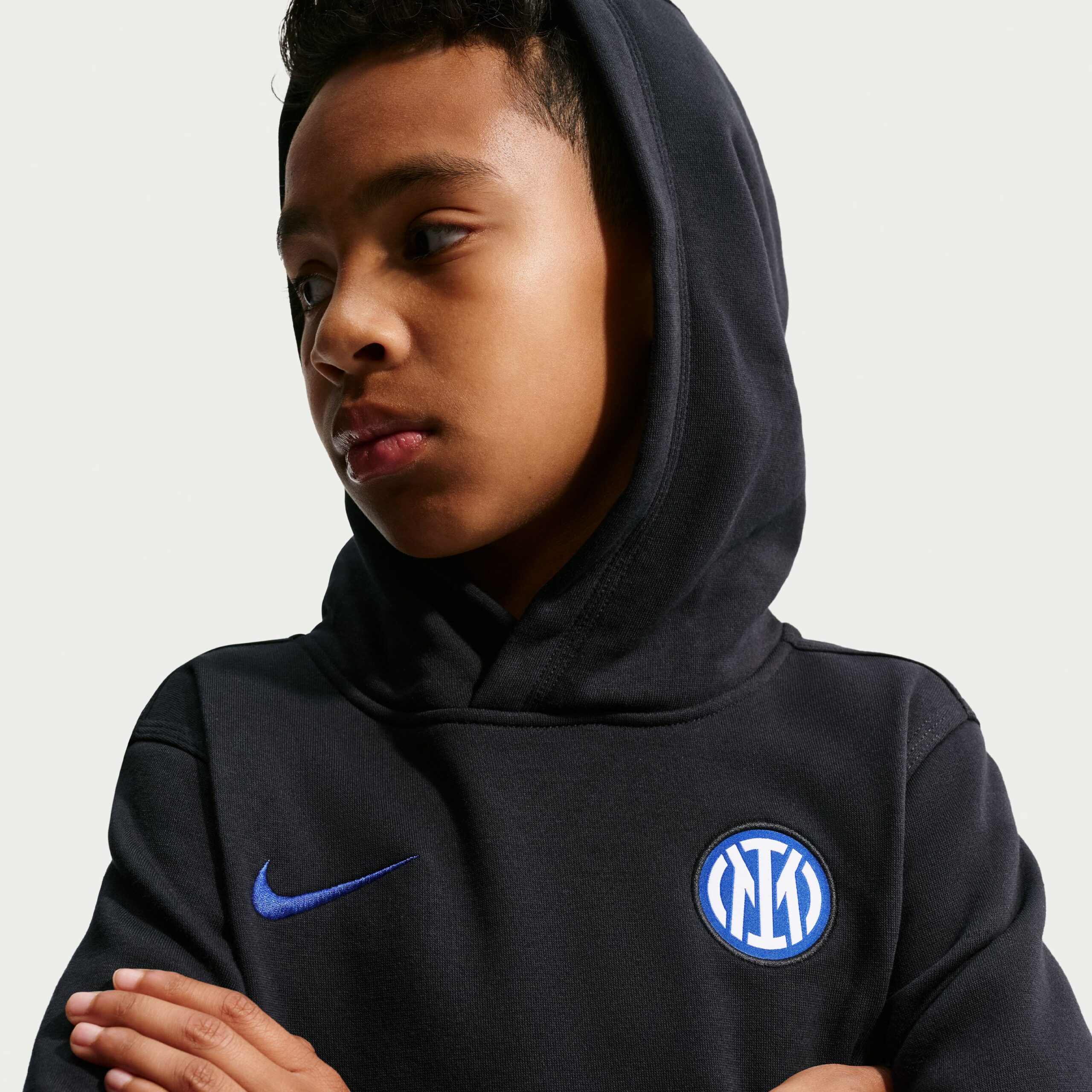 Nike Inter Milan Club Sportswear Trainingspak Hooded 2026-2027 Kids Zwart Donkerblauw Nike Inter Milan Club Sportswear Hoodie 2026-2027 Kids Zwart Donkerblauw - foto 5